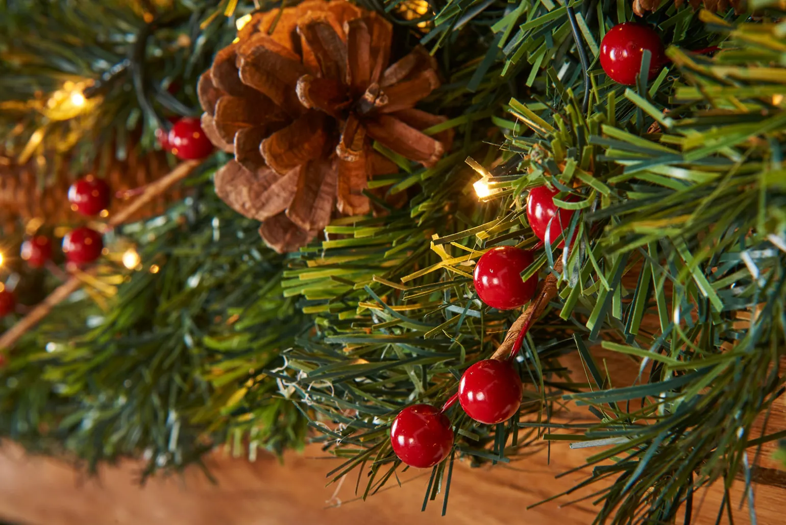 Pre-Lit Extra Thick Mixed Pine Garland, Pinecones & Berries, 9 Ft
