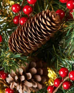 Pre-Lit Extra Thick Wreath, Pinecones & Berries, 76 Cm