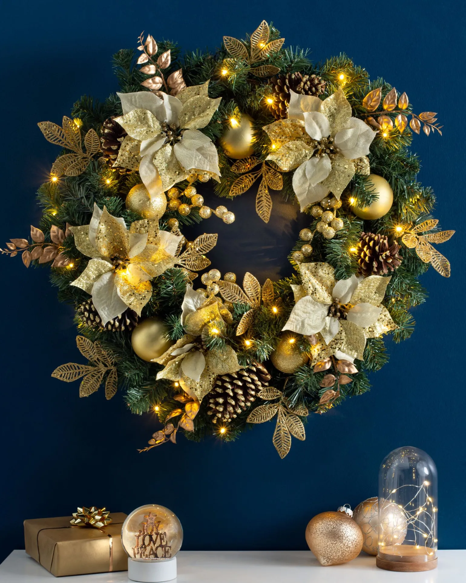 Pre-Lit Extra Thick Wreath, Cream/Gold, 76 Cm