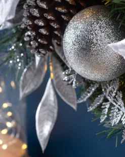 Pre-Lit Extra Thick Wreath, Silver/White, 76 Cm