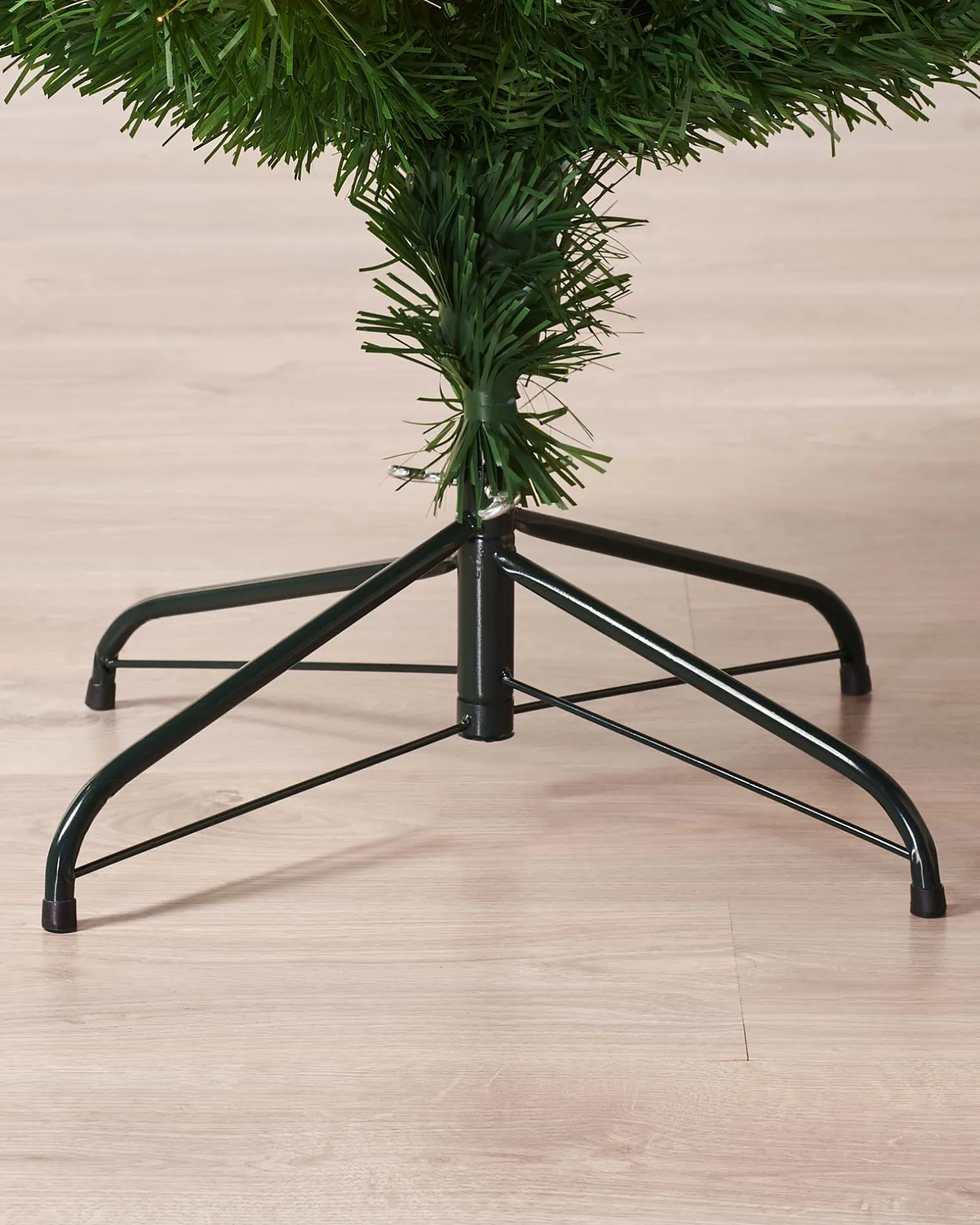 Pre-Lit Fibre Optic Christmas Tree With Stars, 6 Ft