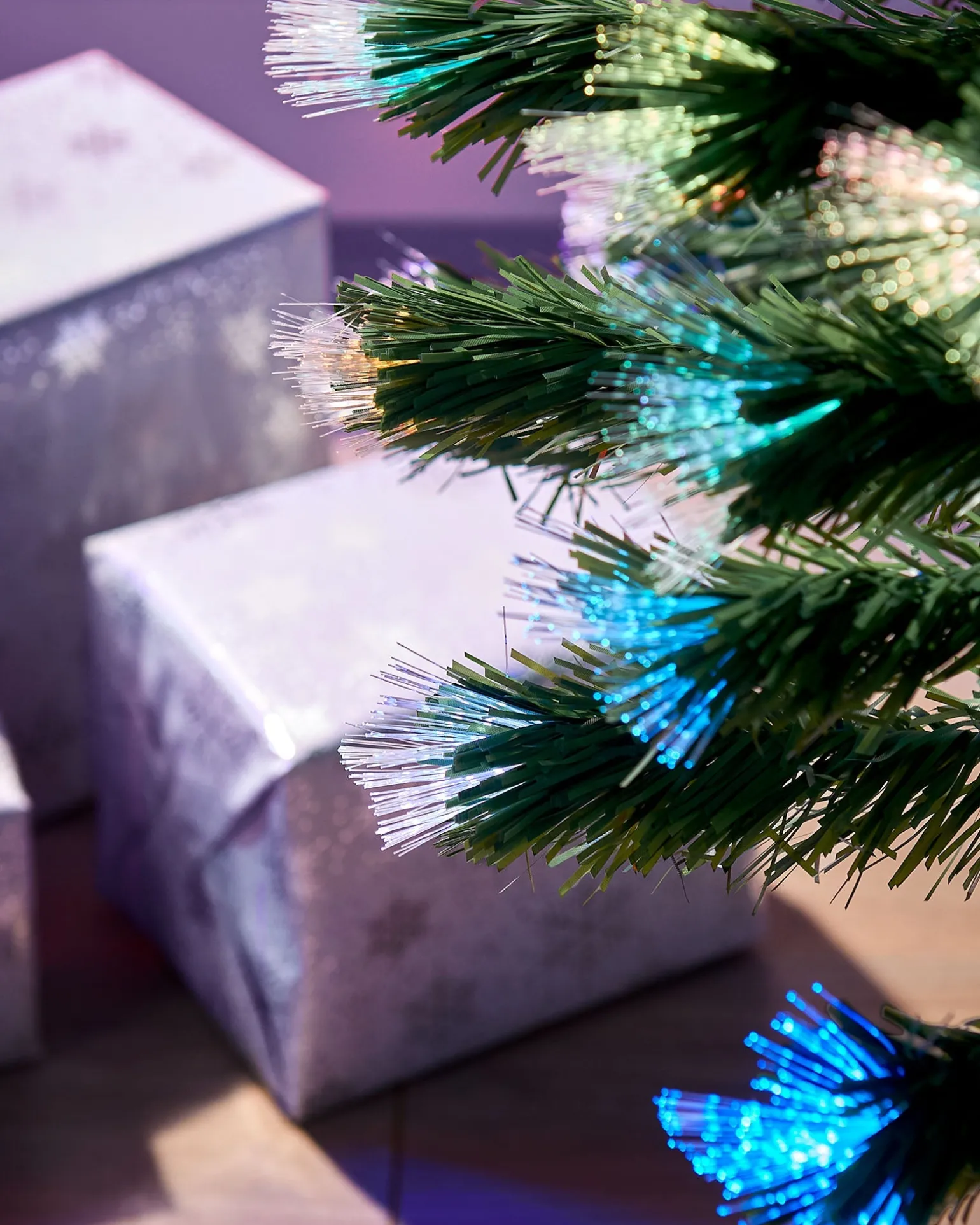 Pre-Lit Fibre Optic Christmas Tree With Tree Topper, 7 Ft