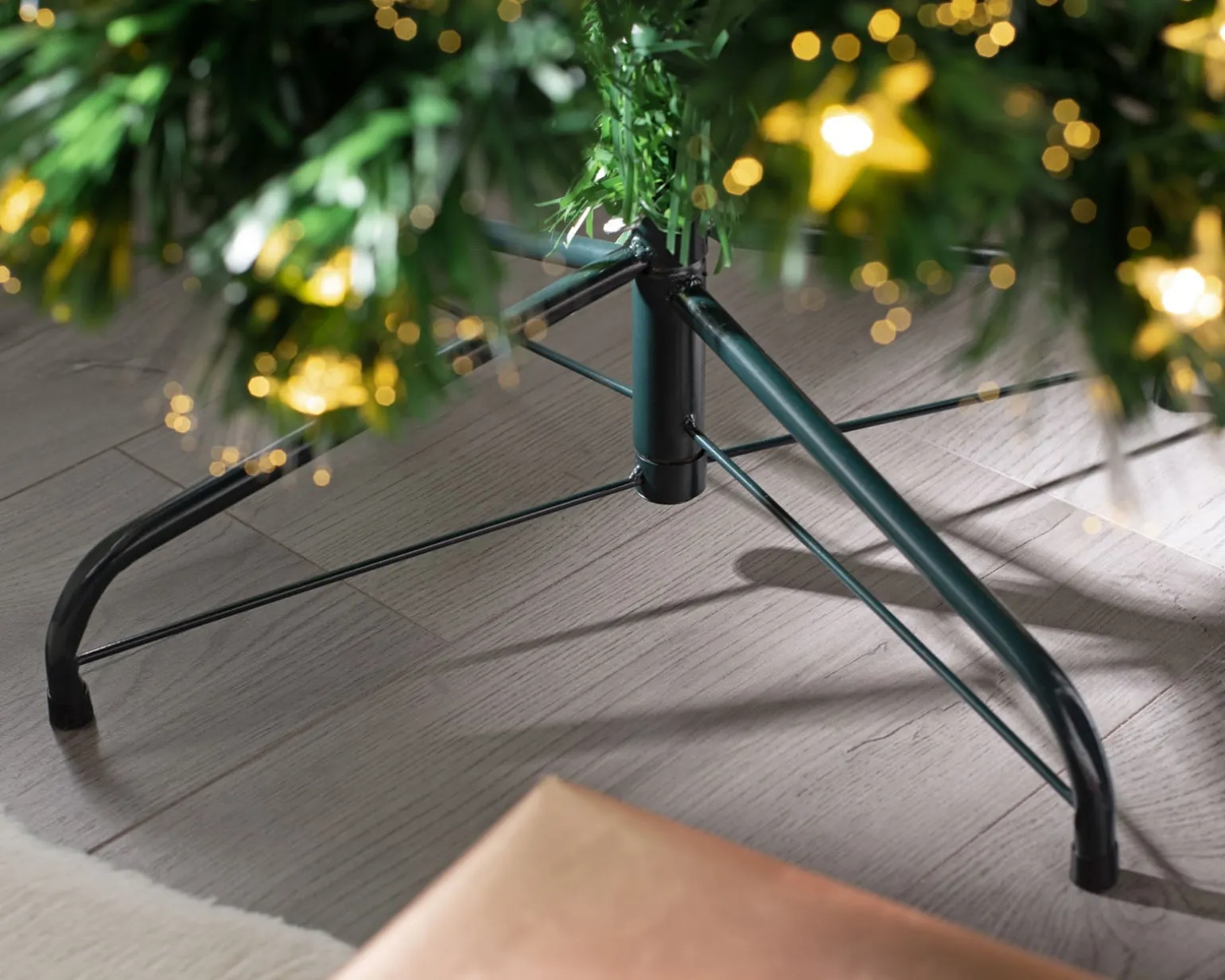 Pre-Lit Fibre Optic Pencil Christmas Tree With Warm White LED Stars, 5 Ft