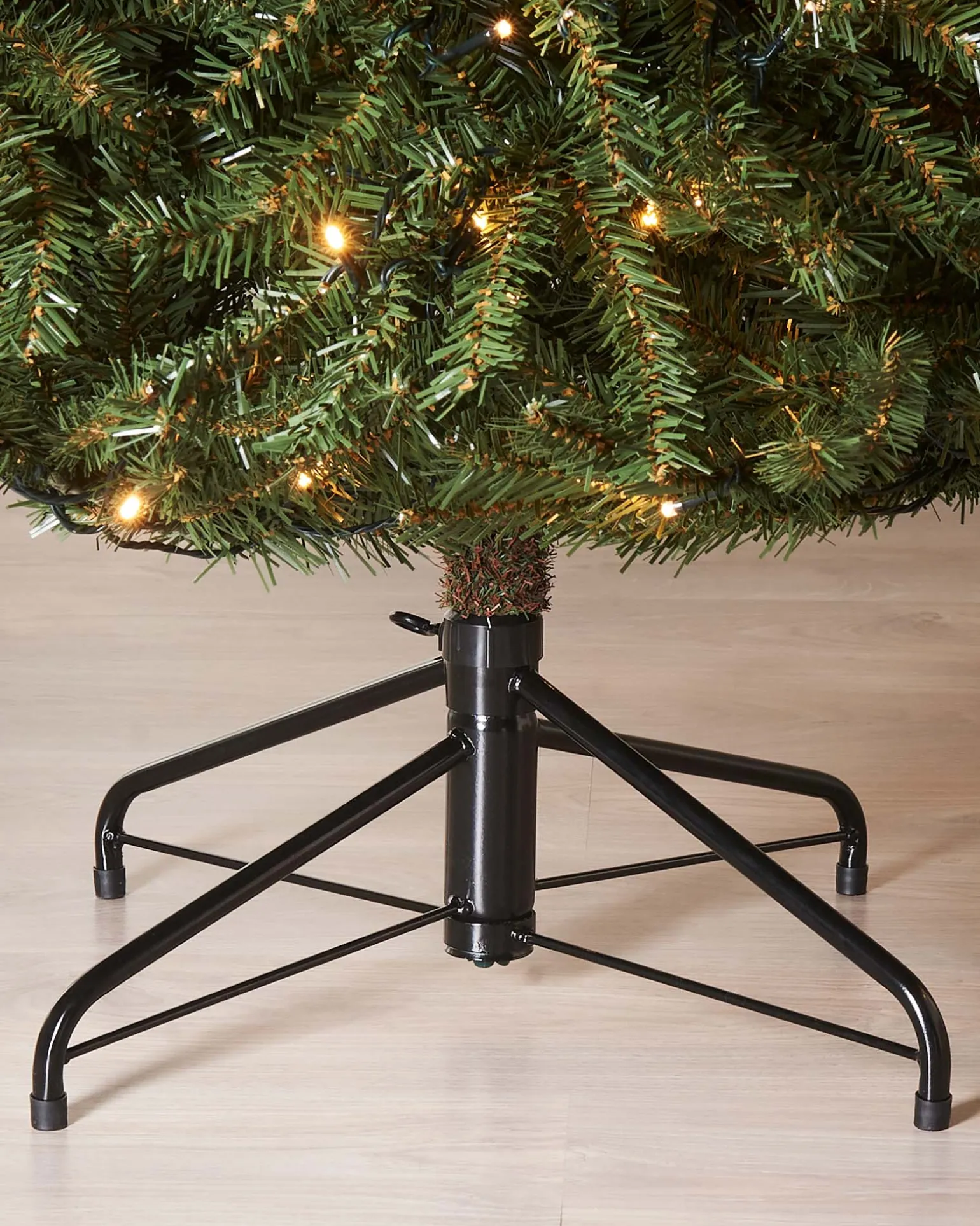 Pre-Lit Foxtail Pine Christmas Tree, 6 Ft
