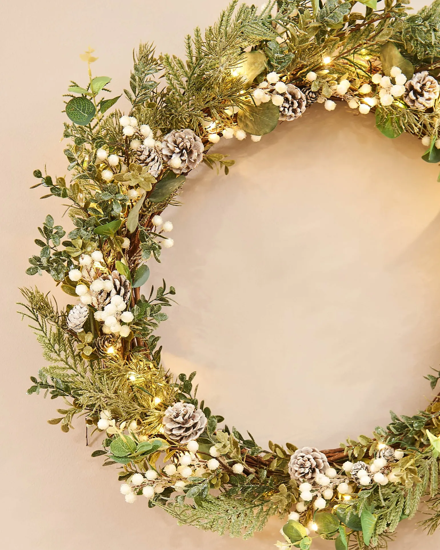Pre-Lit Frosted Eucalyptus Wreath, 76 Cm