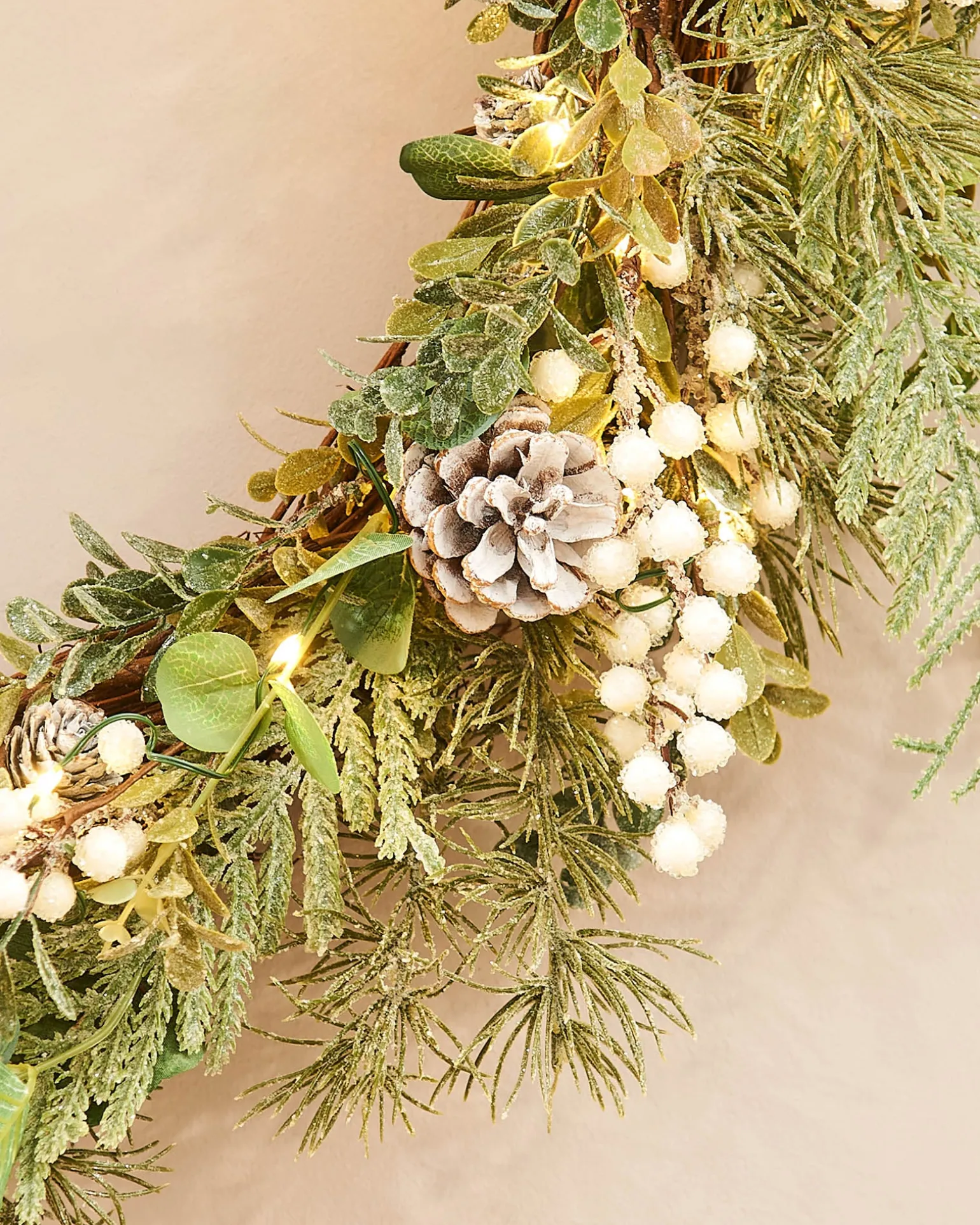 Pre-Lit Frosted Eucalyptus Wreath, 76 Cm