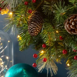 Pre-Lit Frosted Wreath, Pinecones & Berries, 60 Cm