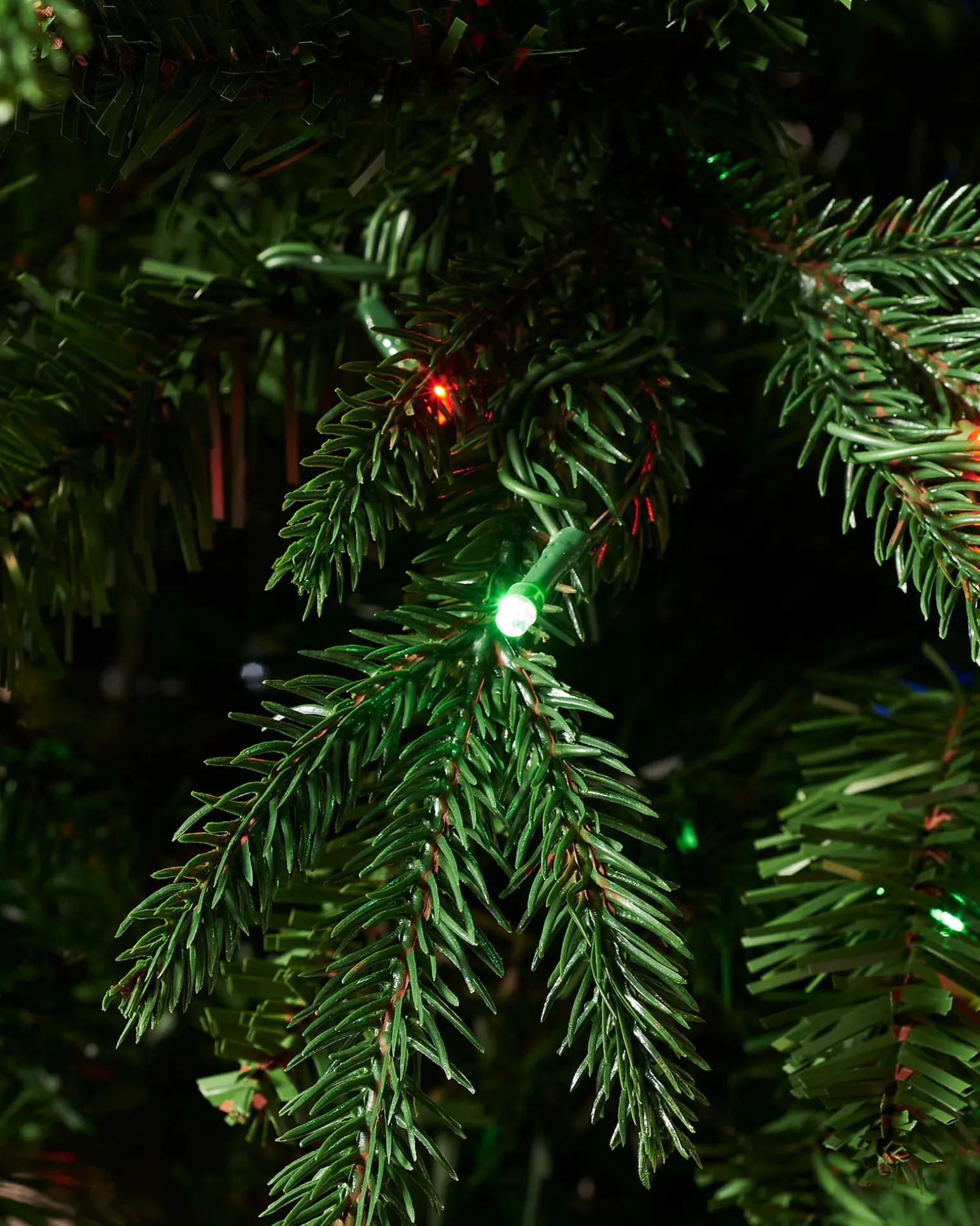 Pre-lit Grand Alaskan Fir Christmas Tree, Dual Multi Colour, 7 Ft