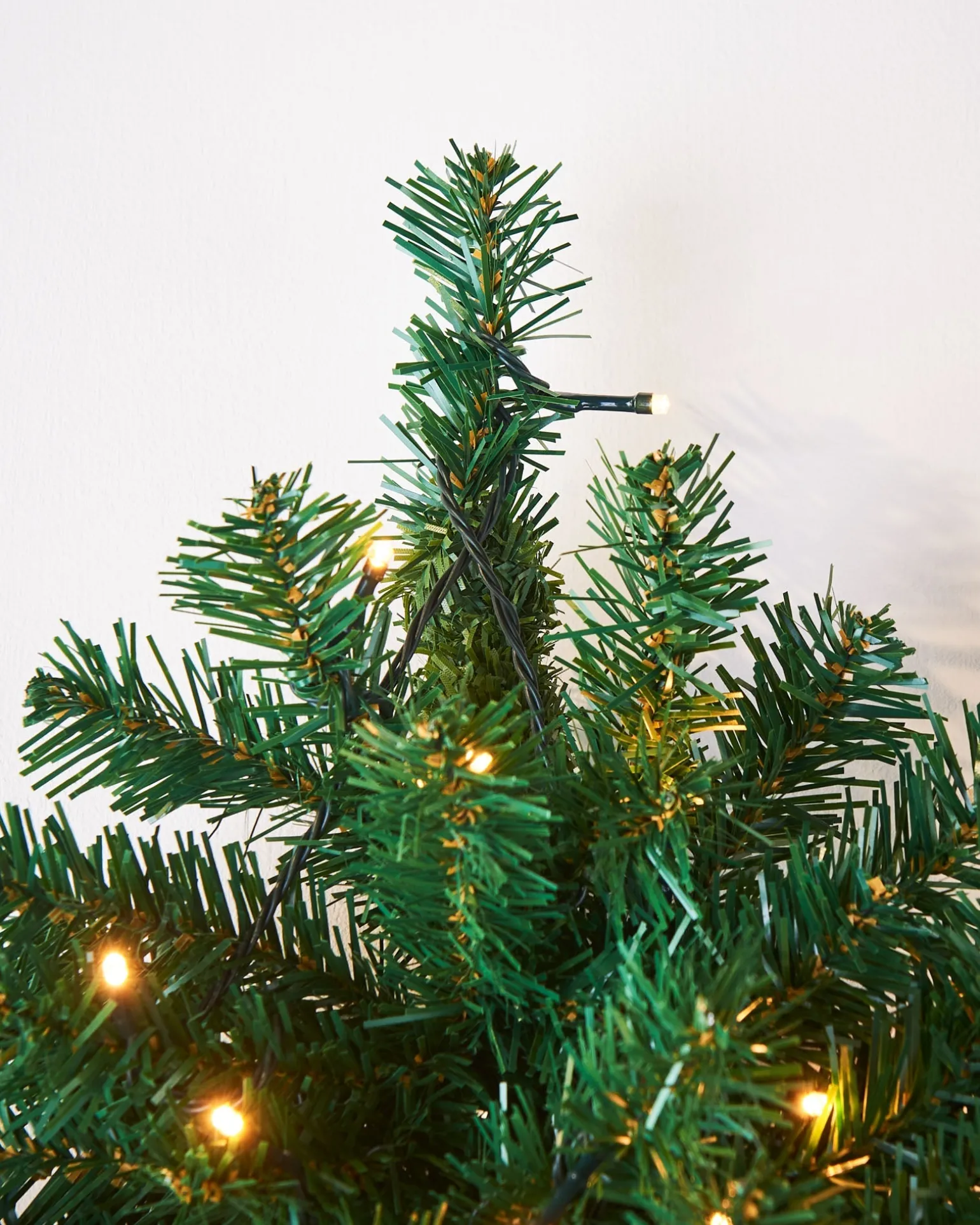 Pre-Lit Green Wall Mounted Christmas Tree, 3 Ft