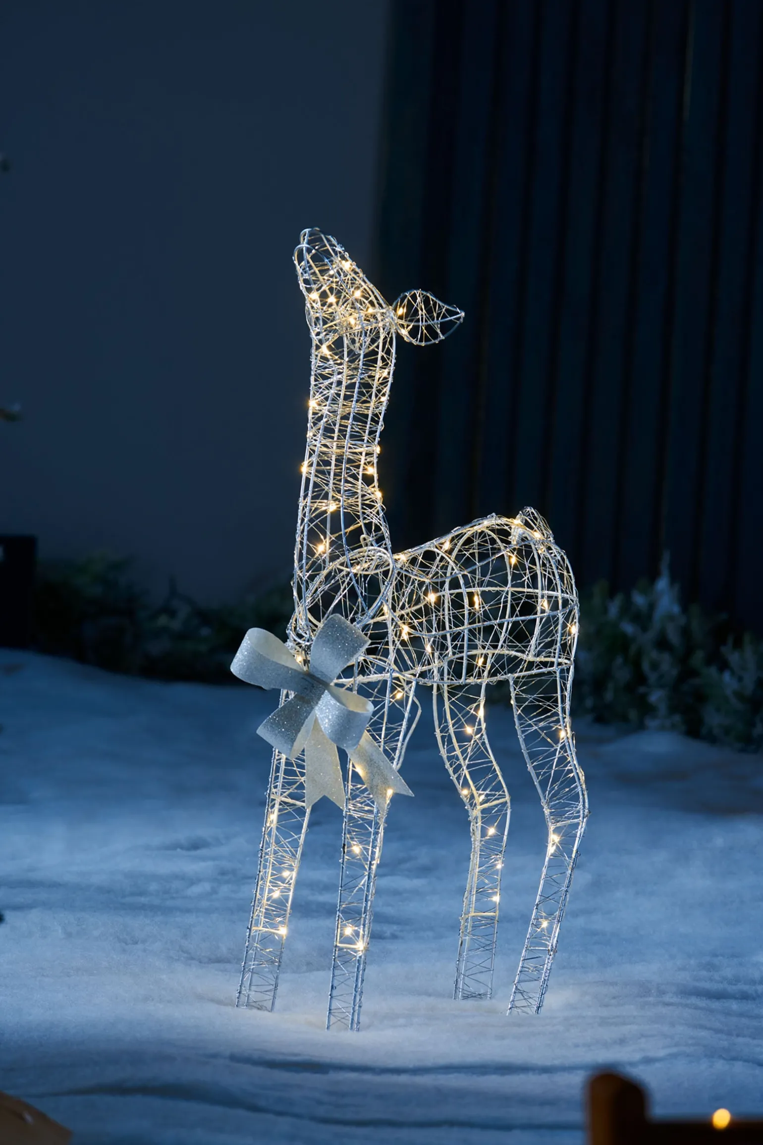 Pre-Lit Micro LED Reindeer Family Silhouette, 135 Cm