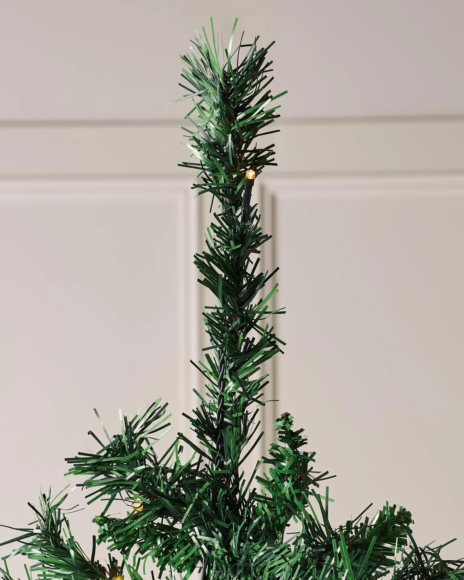 Pre-Lit Mixed Pine Christmas Tree, 6 Ft
