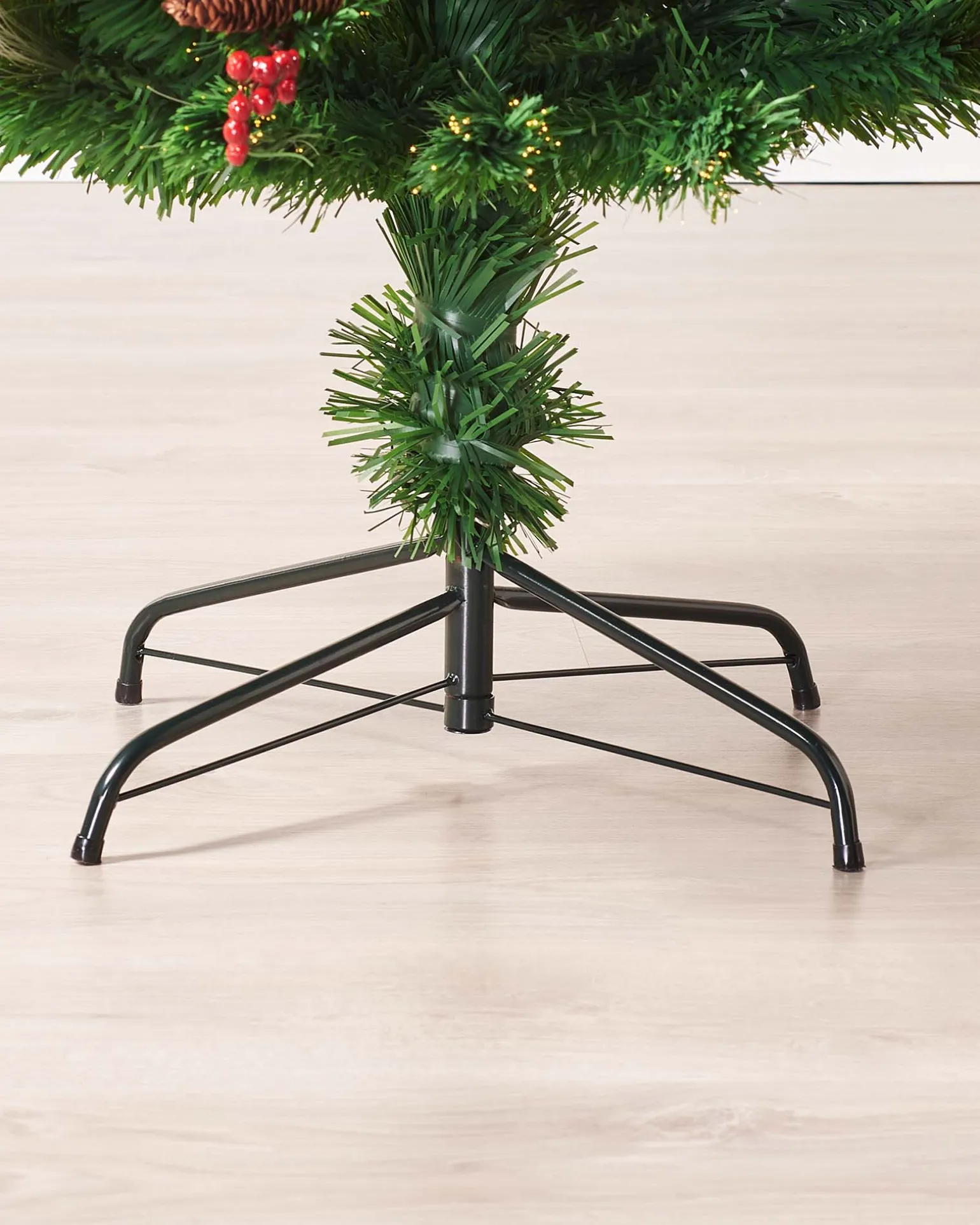 Pre-Lit Mixed Pine Fibre Optic Christmas Tree With LED Stars, 6 Ft