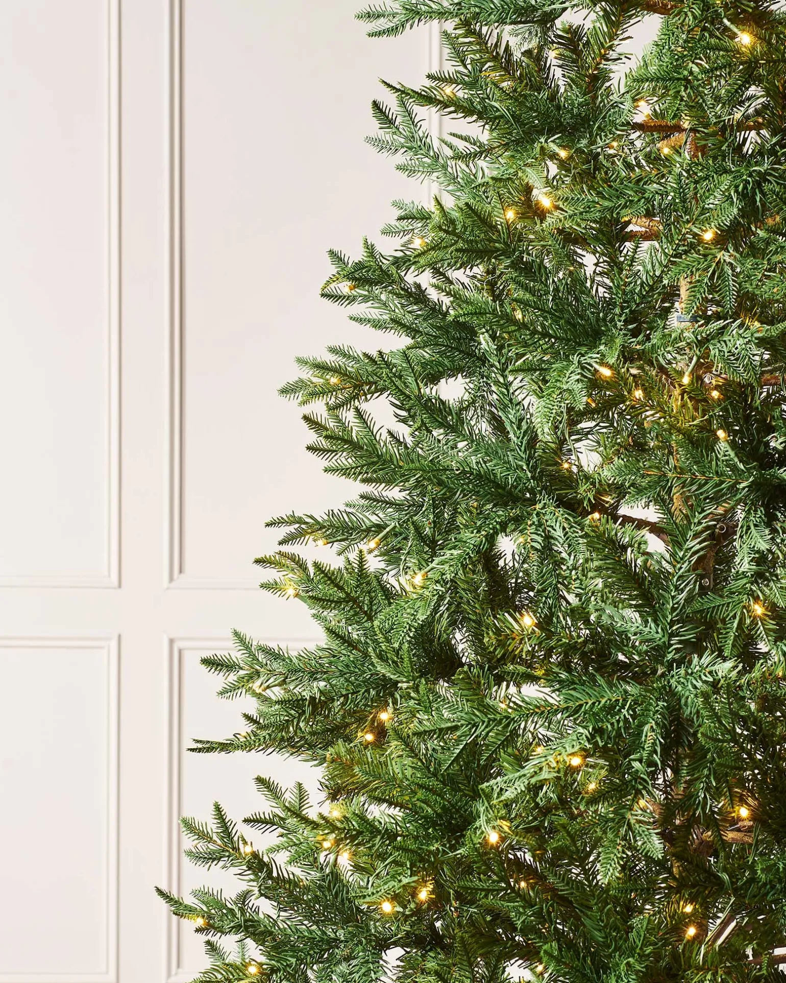 Pre-Lit Mixed Pine Natural Bark Christmas Tree, 7 Ft