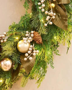 Pre-Lit Mixed Tip Wreath, Pinecones & Berries, 76 Cm