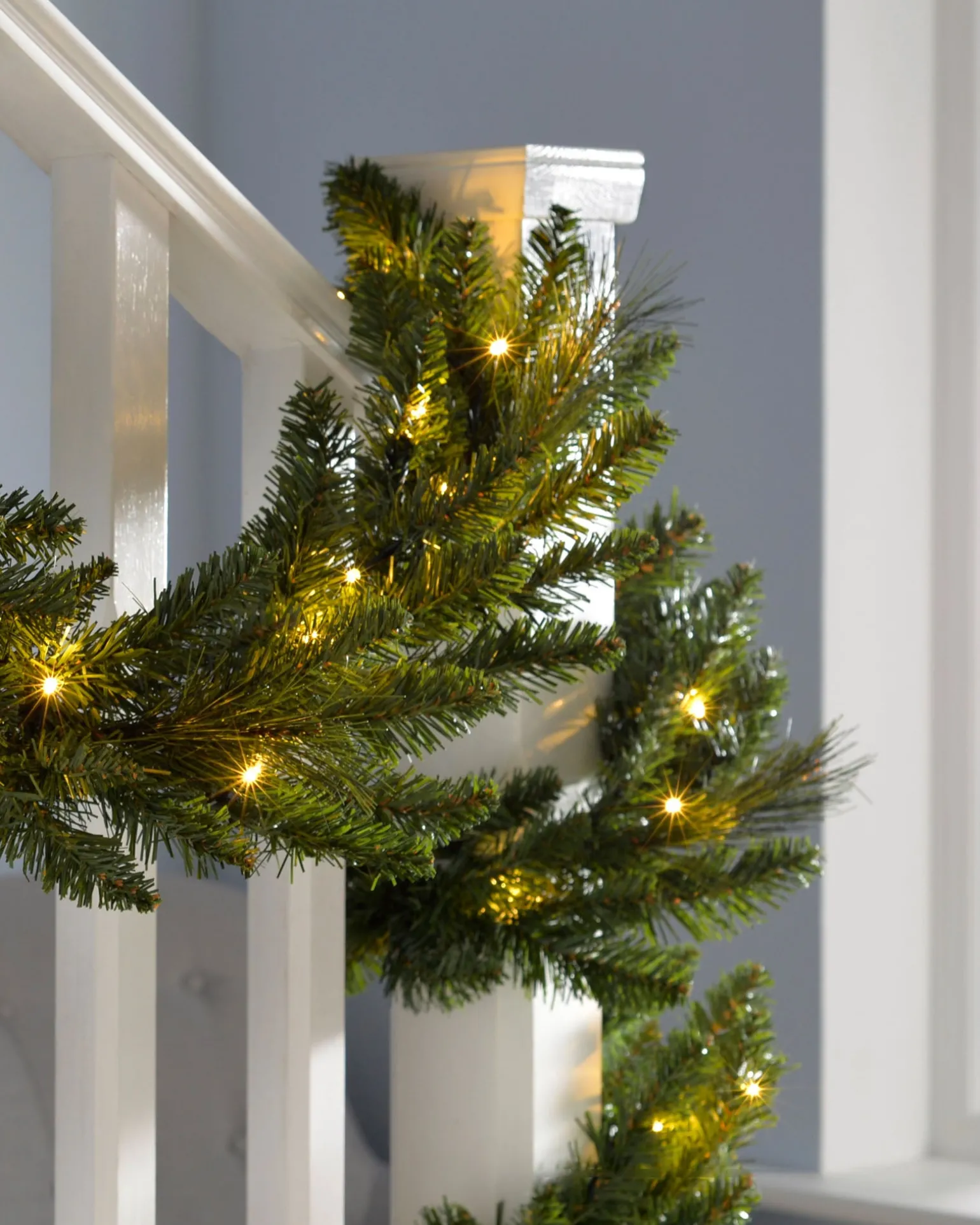 Pre-Lit Multi-Function Garland, 12 Ft
