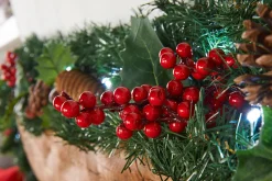 Pre-Lit Natural Decorated Garland, Pinecones & Berries, 9 Ft