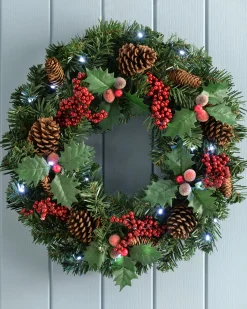 Pre-Lit Natural Decorated Wreath, Pinecones & Berries, 60 Cm