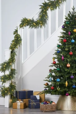Pre-Lit Natural Fir Garland, 18 Ft