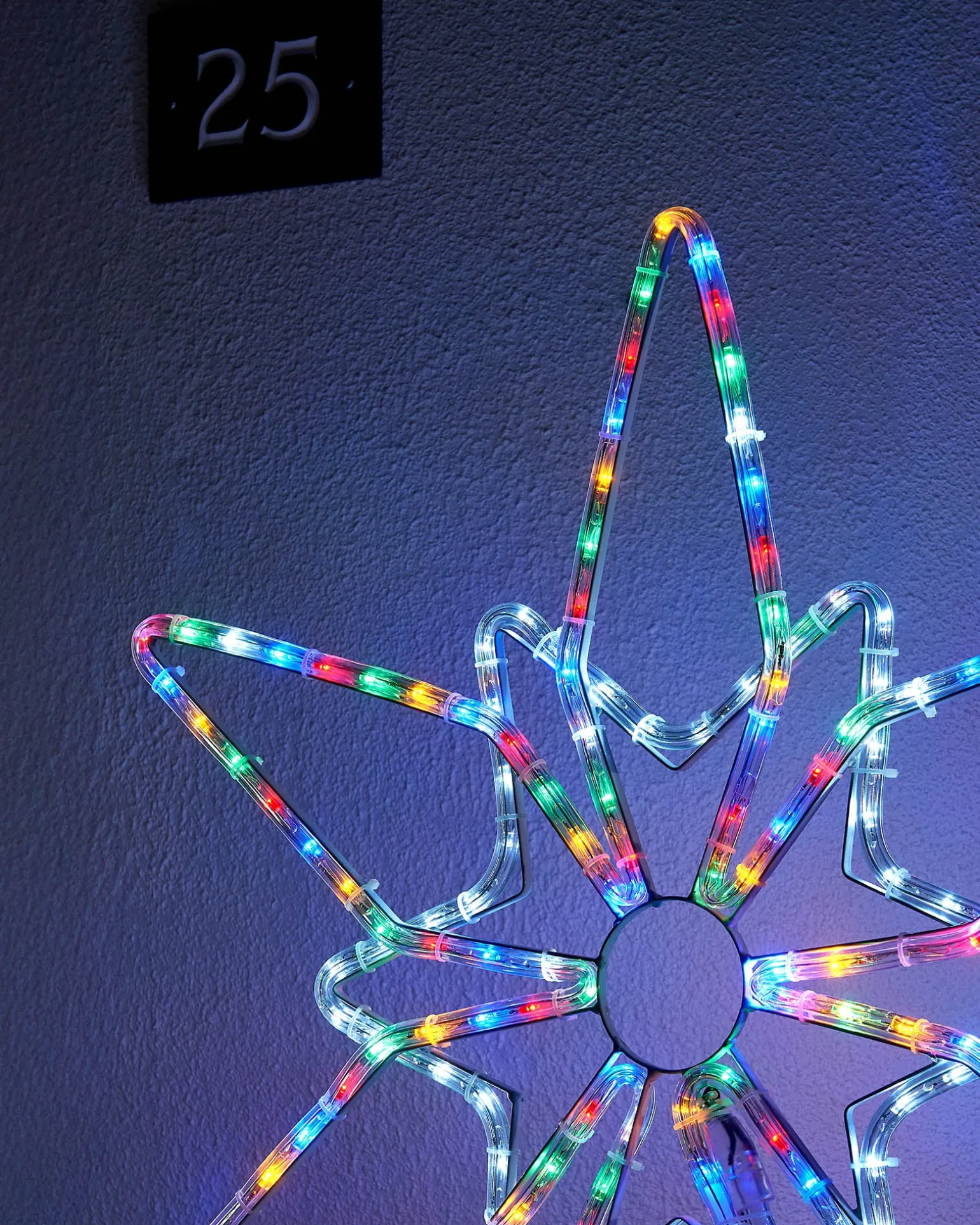 Pre-Lit Northern Star Rope Light Silhouette, Multi-Colour, 64 Cm
