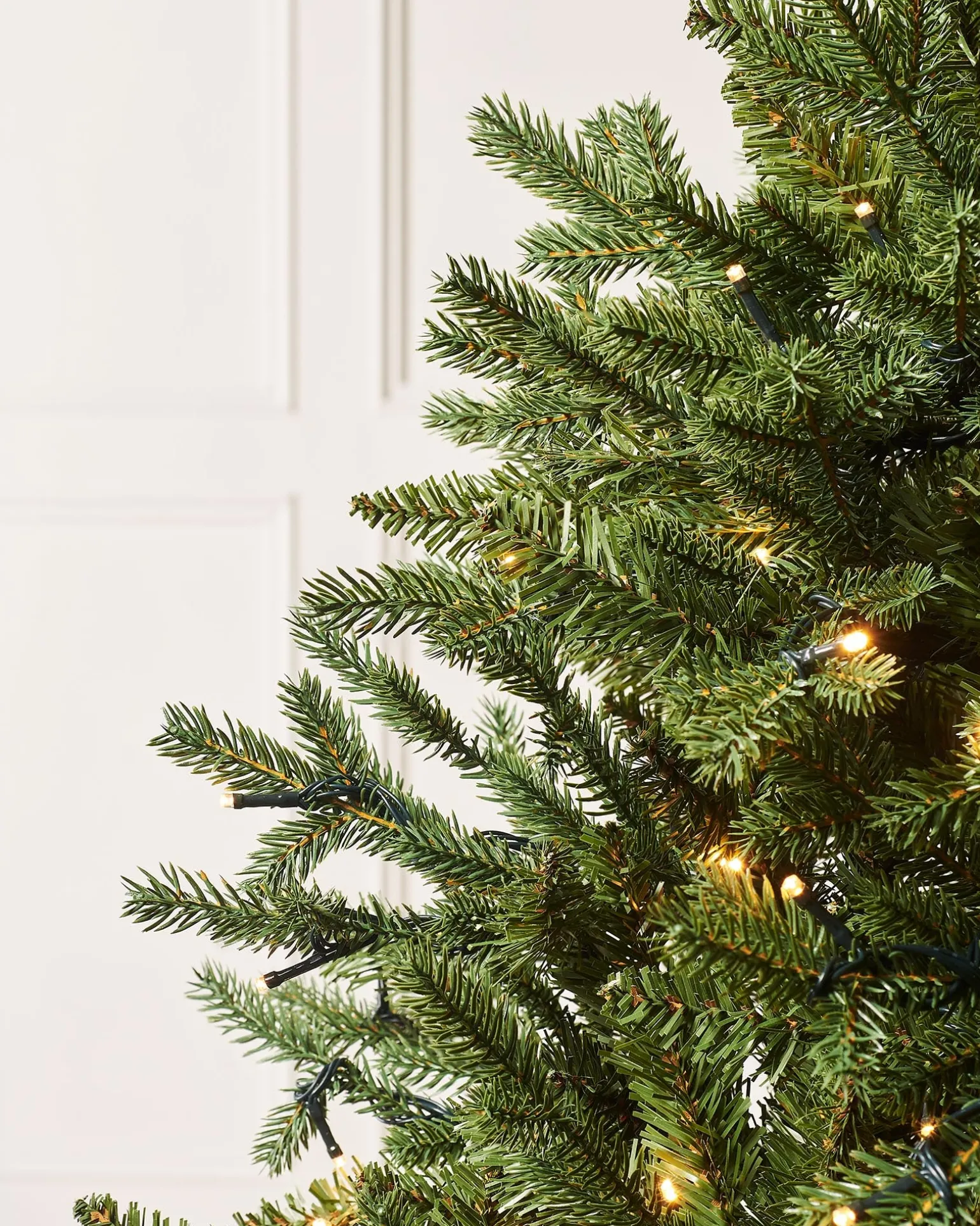 Pre-Lit Norway Spruce Potted Christmas Tree, 6 Ft