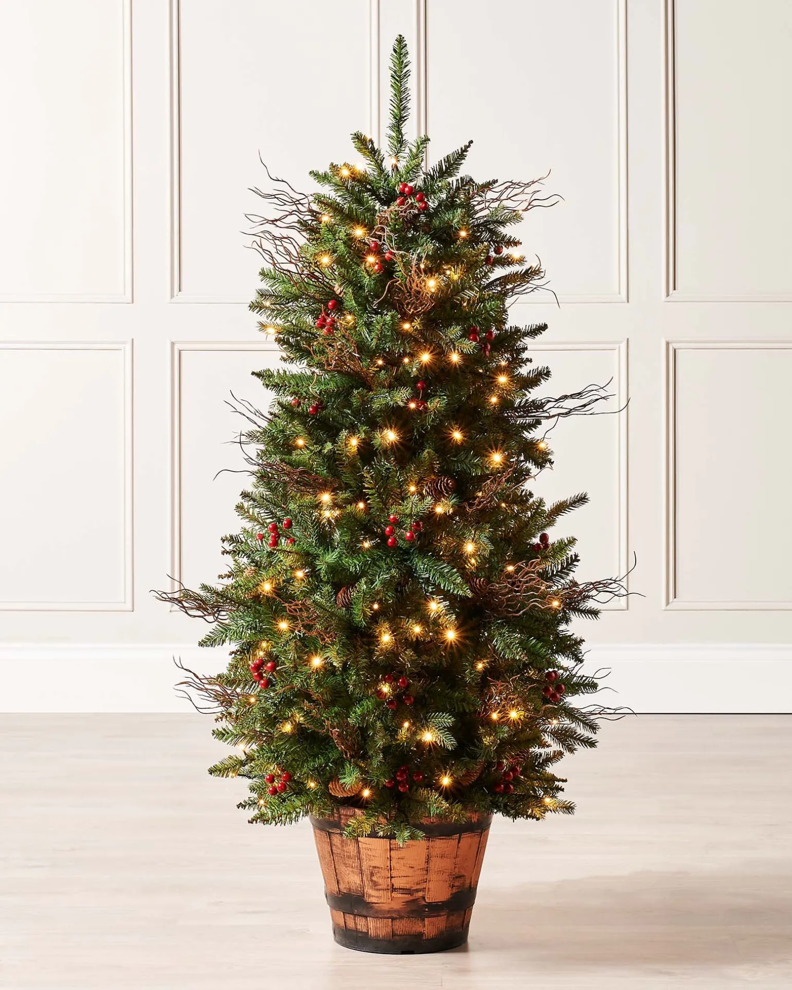 Pre-Lit Pines & Berries Potted Christmas Tree, 4.5 Ft