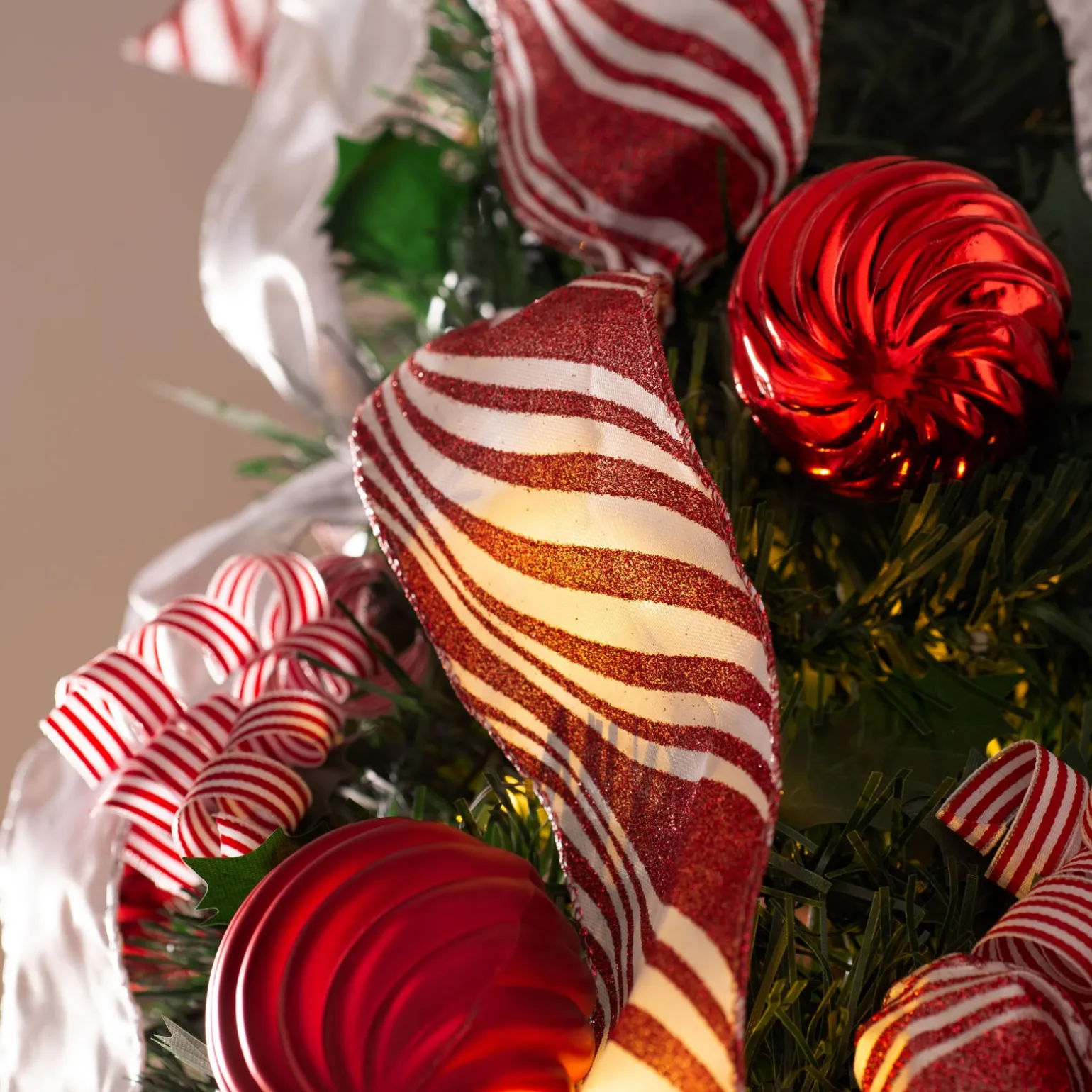 Pre-Lit Pop-Up Decorated Christmas Tree, Red/White, 6 Ft