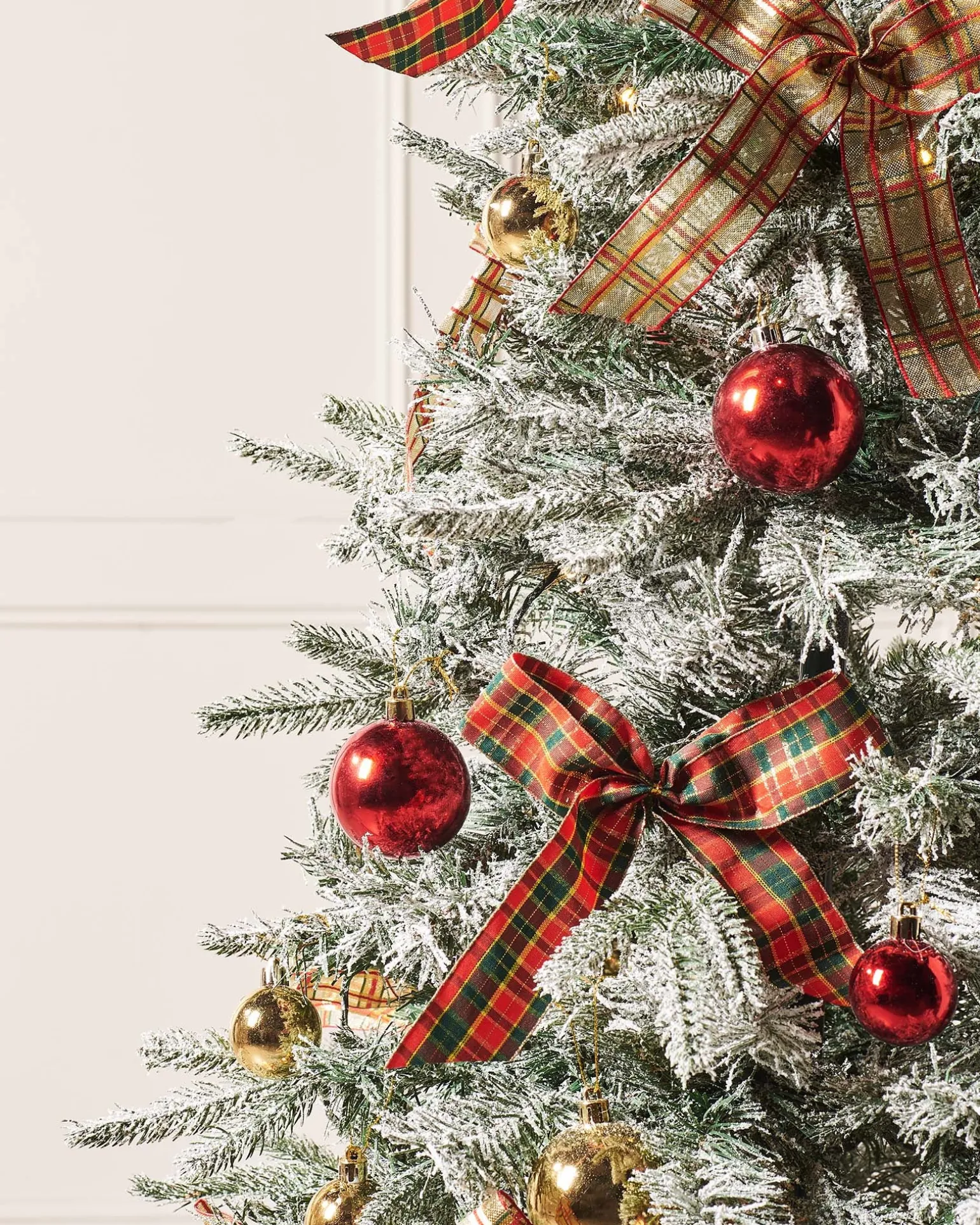 Pre-Lit Pop-Up Decorated Christmas Tree, Red/Gold, 6 Ft