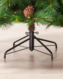 Pre-Lit Portland Spruce Christmas Tree, 6.5 Ft