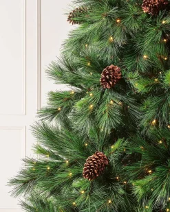 Pre-Lit Portland Spruce Christmas Tree, 7.5 Ft