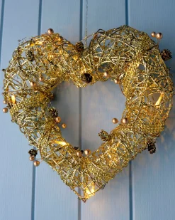 Pre-Lit Rattan Heart Wreath, 33 Cm