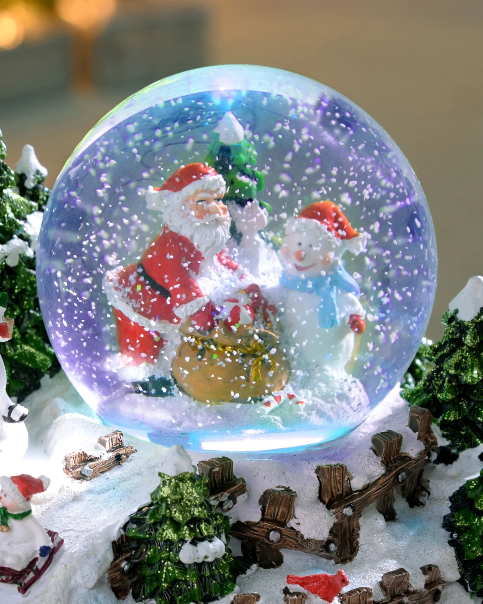 Pre-Lit Santa & Snowman Snow Globe, 20 Cm