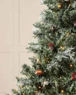 Pre-Lit Scandinavian Spruce Pinecones & Berries Christmas Tree, 5 Ft