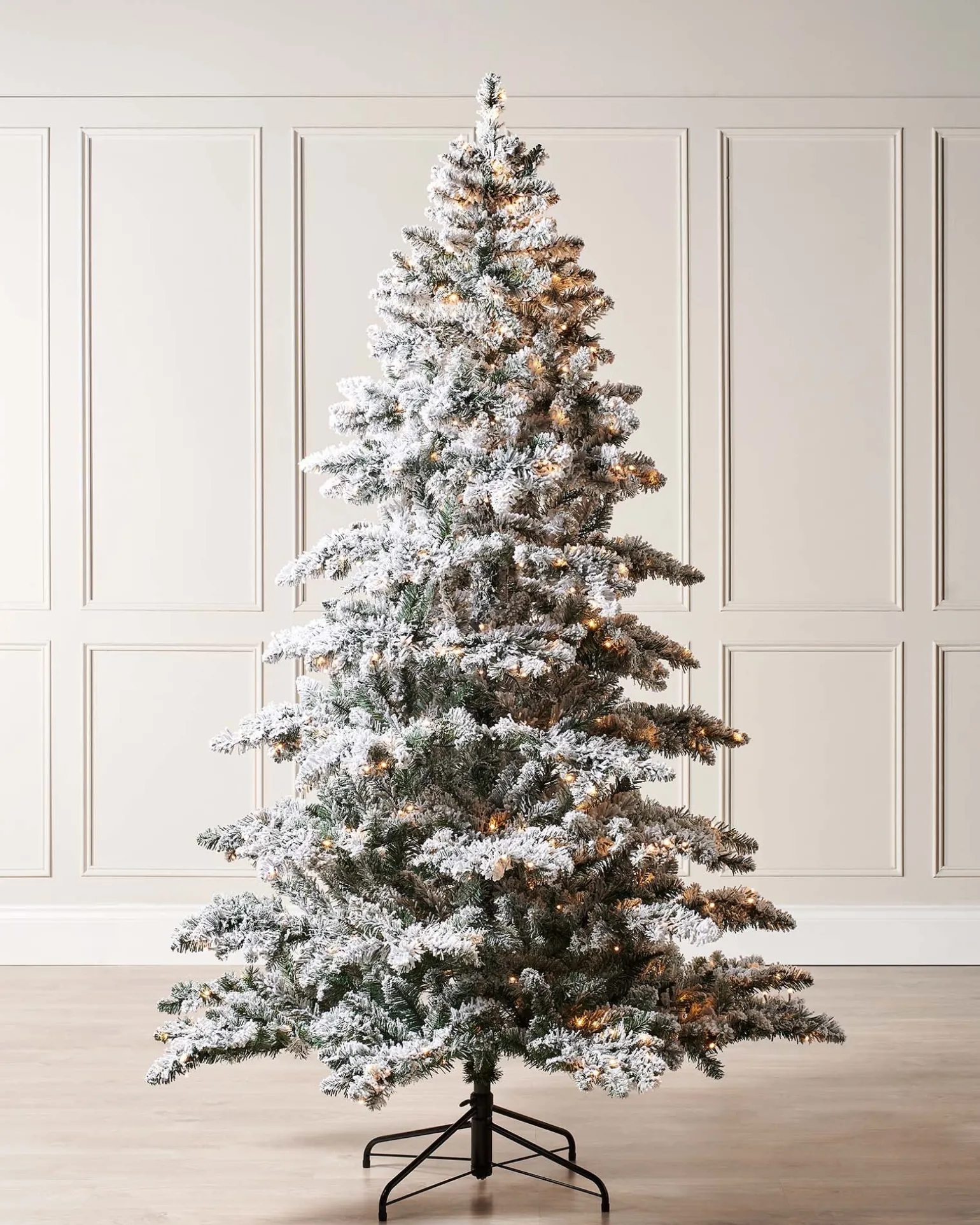 Pre-Lit Snow Flocked Alpine Christmas Tree, 6 Ft