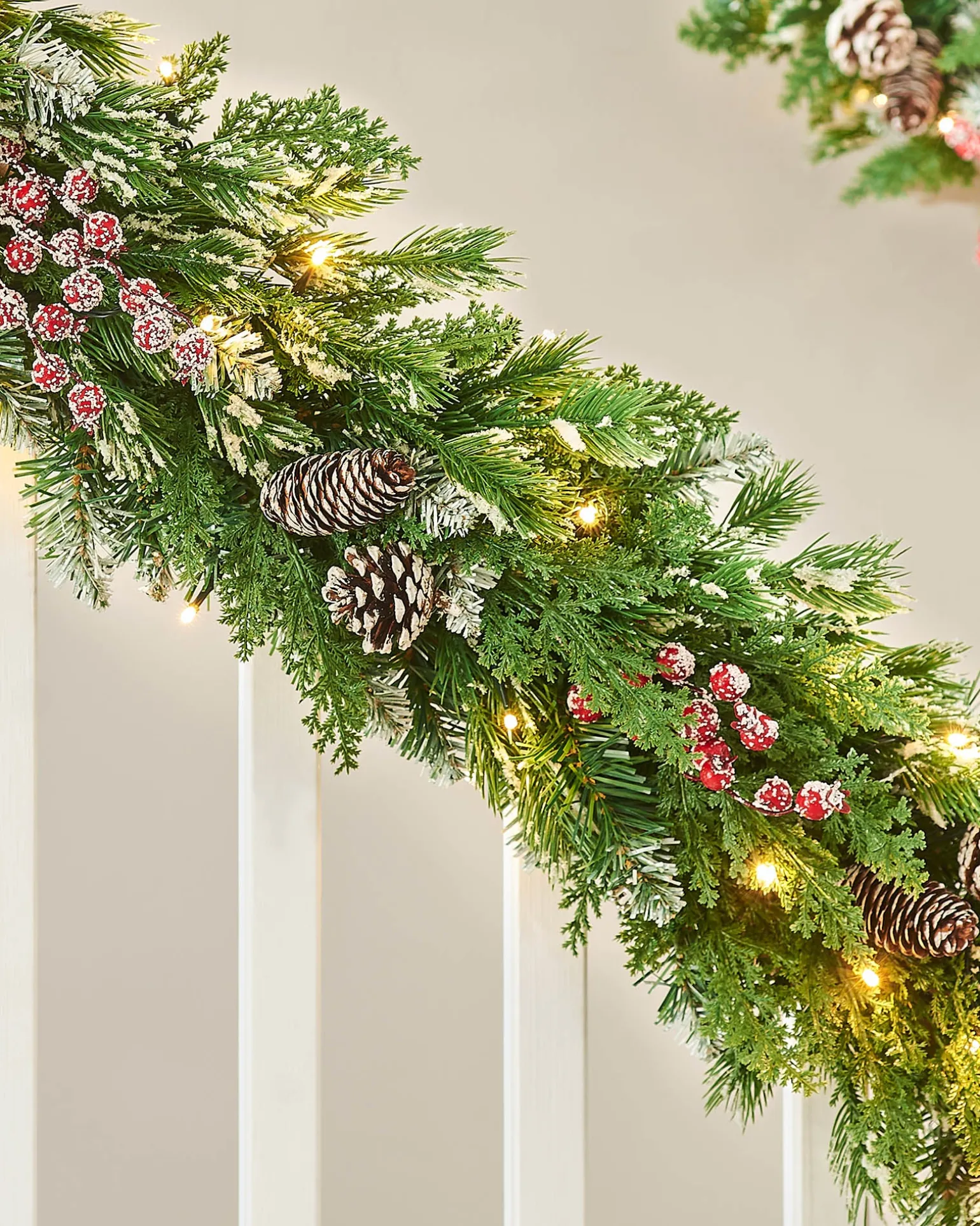 Pre-Lit Snow Flocked Mixed Tip Garland, 9 Ft