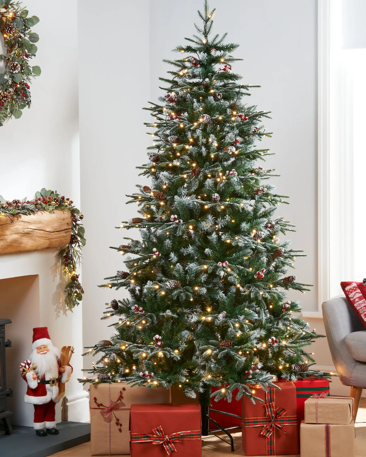 Pre-Lit Snow Flocked Norwegian Spruce Christmas Tree, 7 Ft