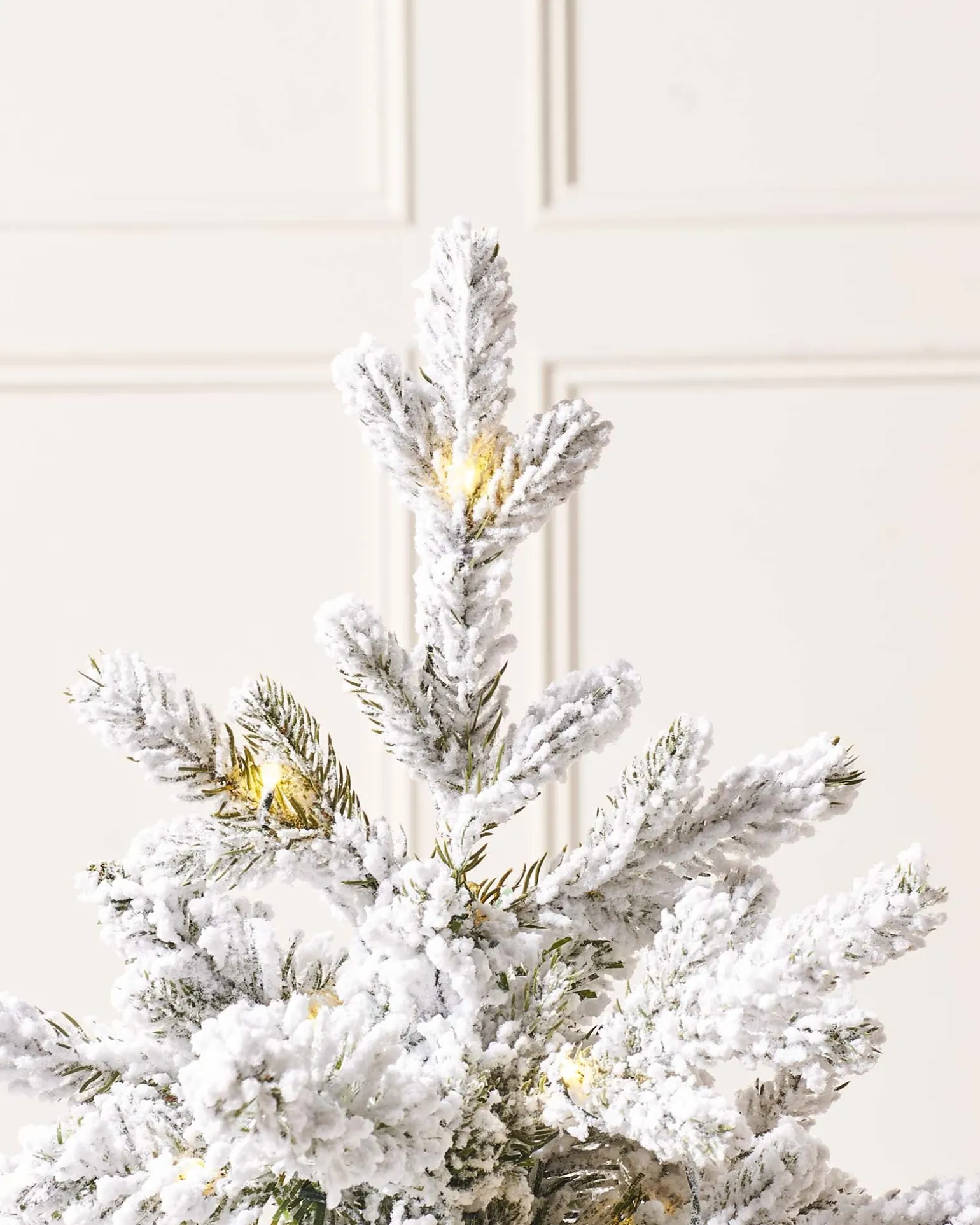 Pre-Lit Snow Flocked Potted Christmas Tree, 3 Ft