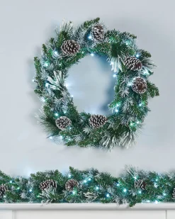 Pre-Lit Snow Flocked Wreath, Pinecones, 60 Cm