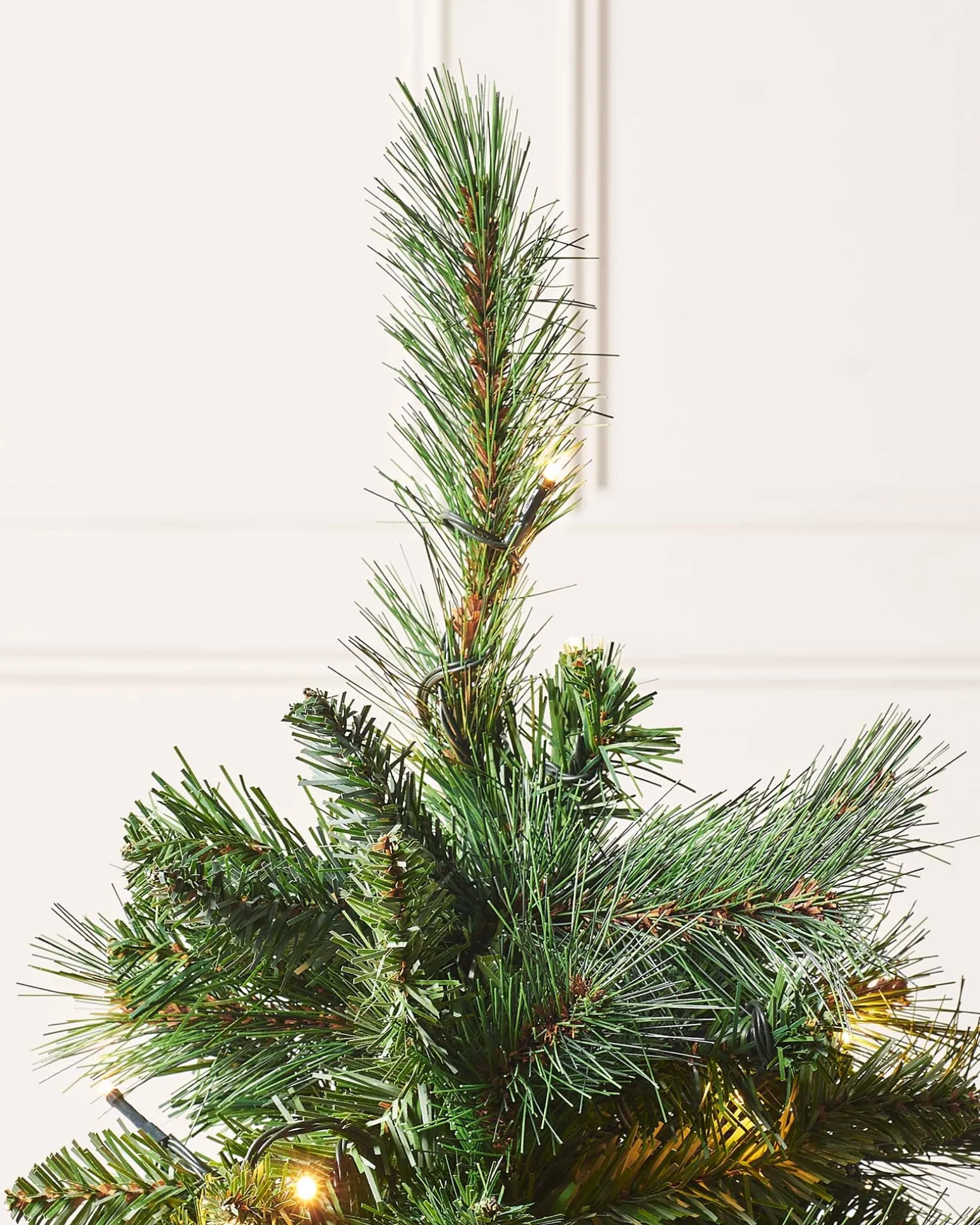 Pre-Lit Victorian Pine Christmas Tree, 4 Ft
