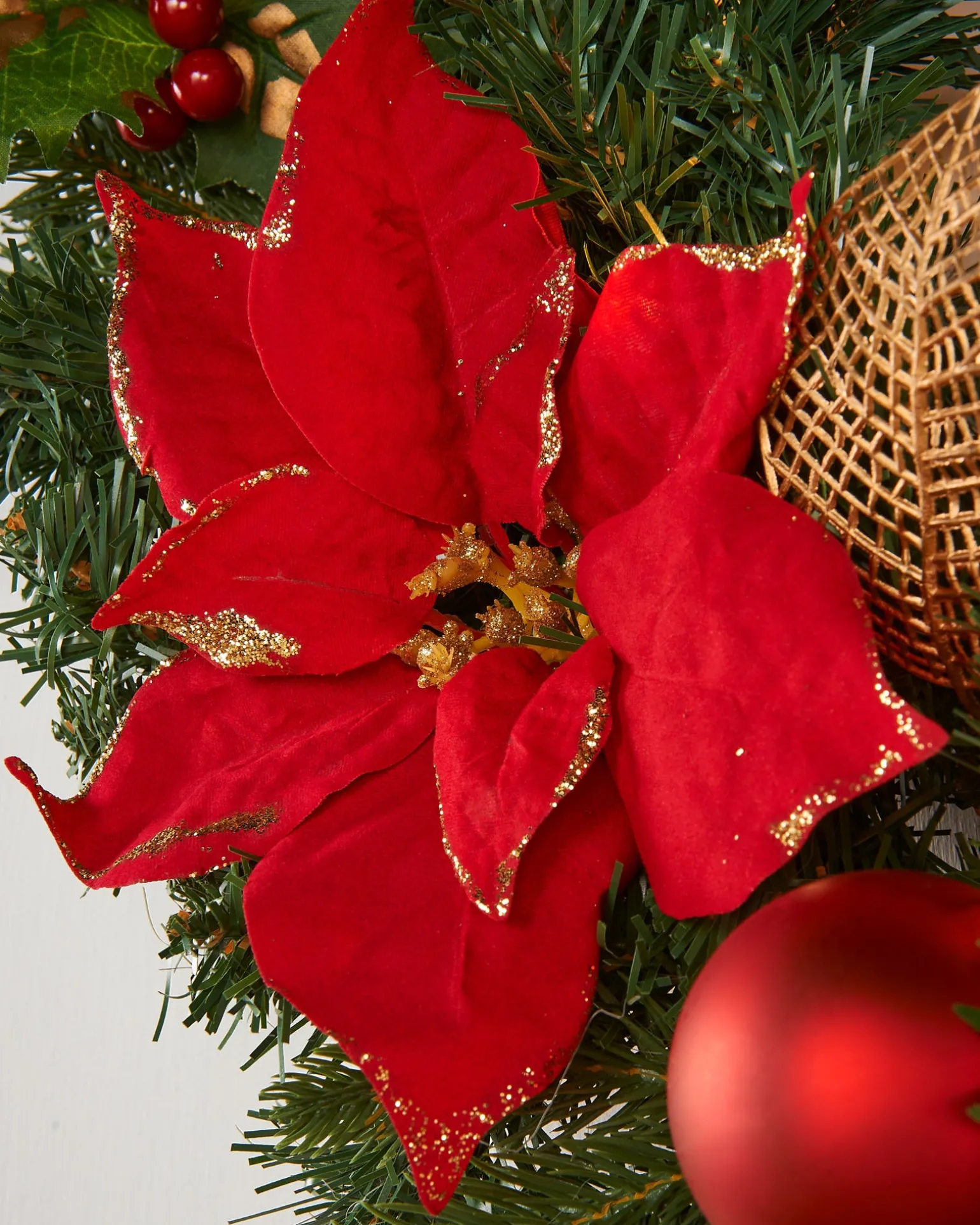 Pre-Lit Warm White Decorated Wreath, Red/Gold, 60 Cm