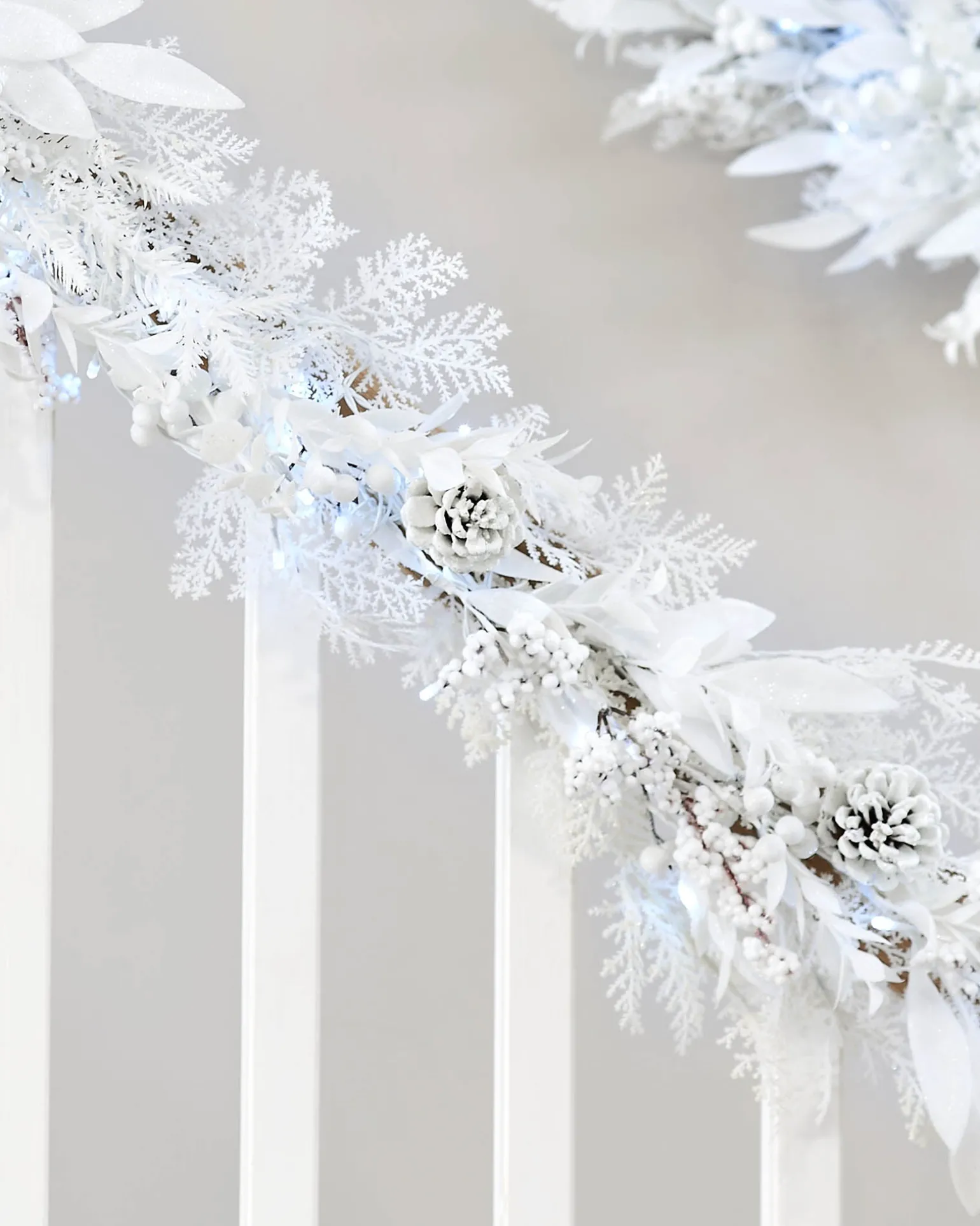 Pre-Lit White Garland, 9 Ft
