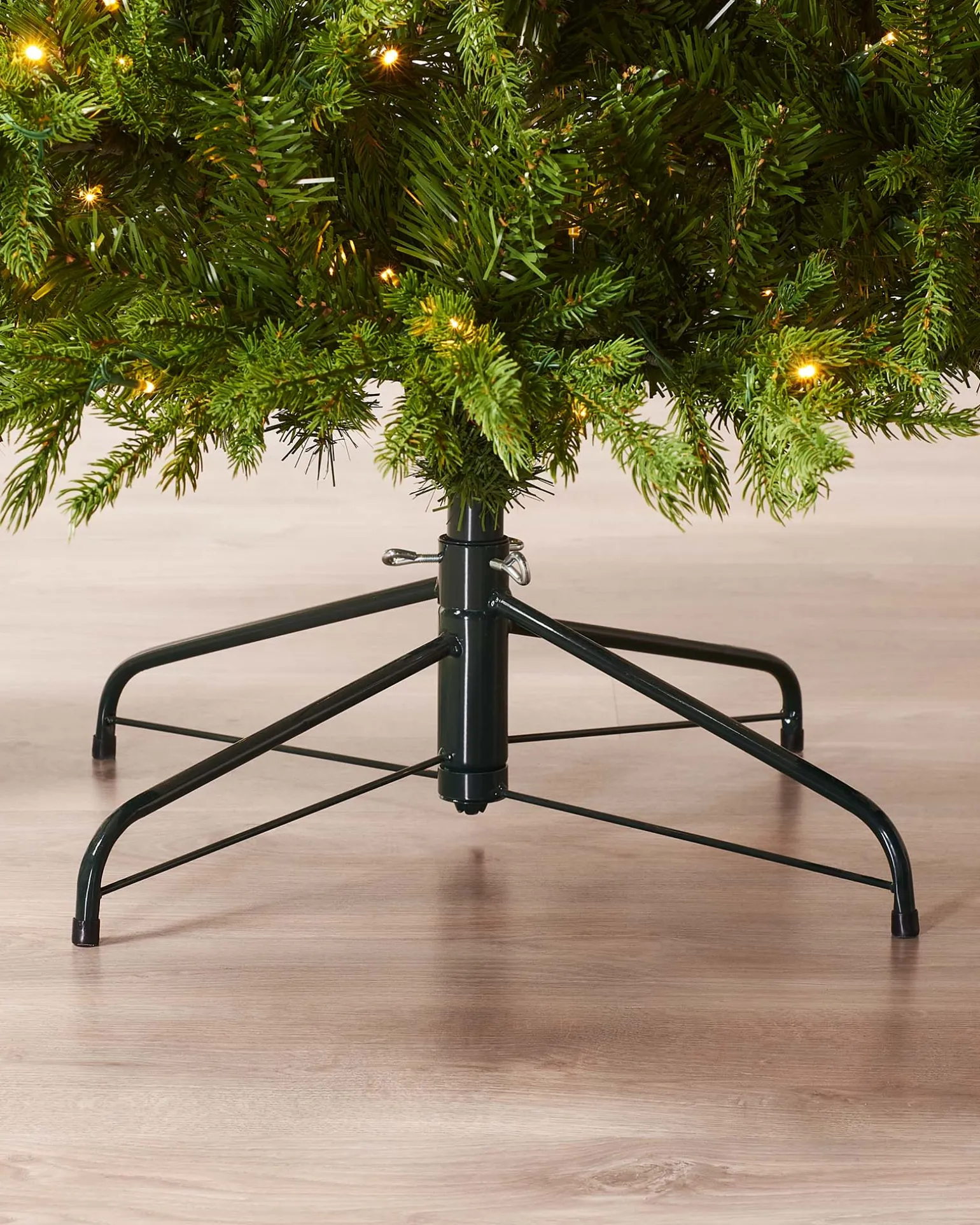 Pre-Lit Windsor Fir Christmas Tree, Dual Warm White, 6 Ft