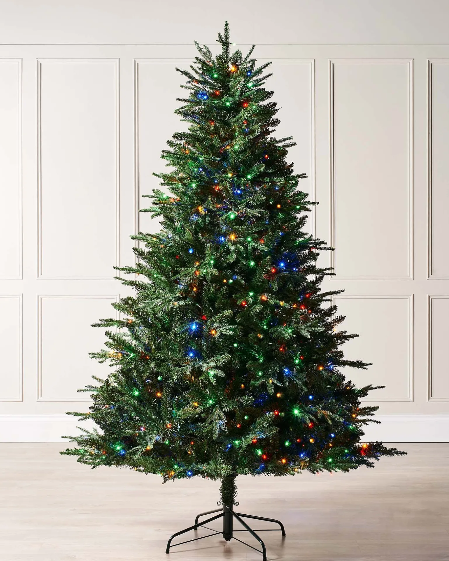 Pre-Lit Windsor Fir Christmas Tree, Dual Warm White, 6 Ft