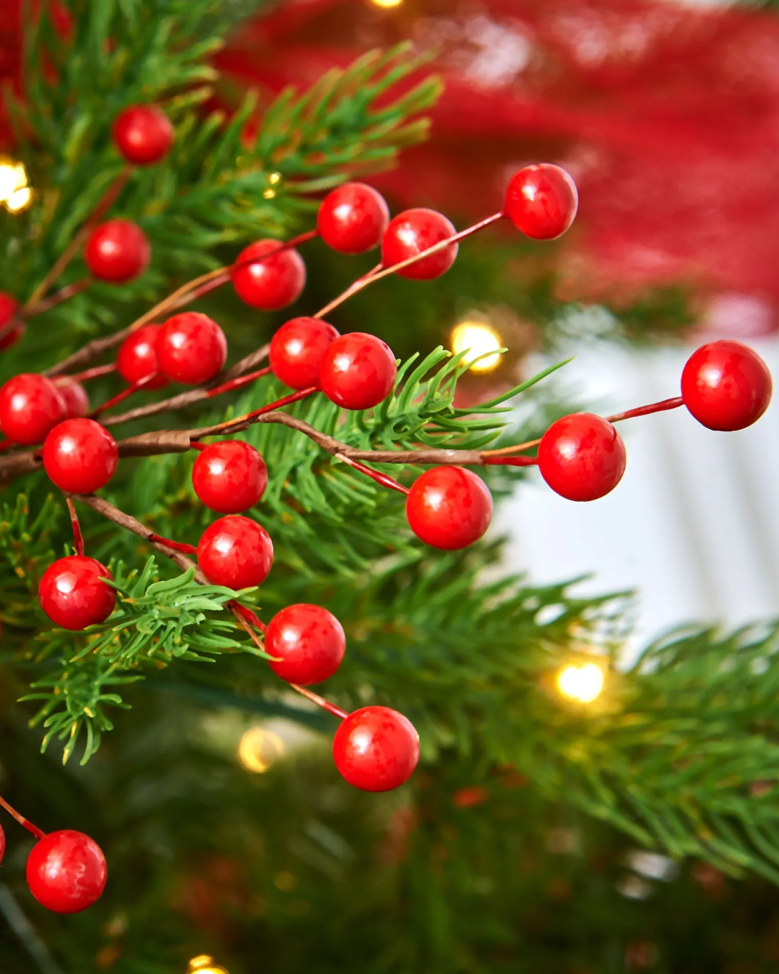 Red Berry Christmas Tree Spray, 45 Cm