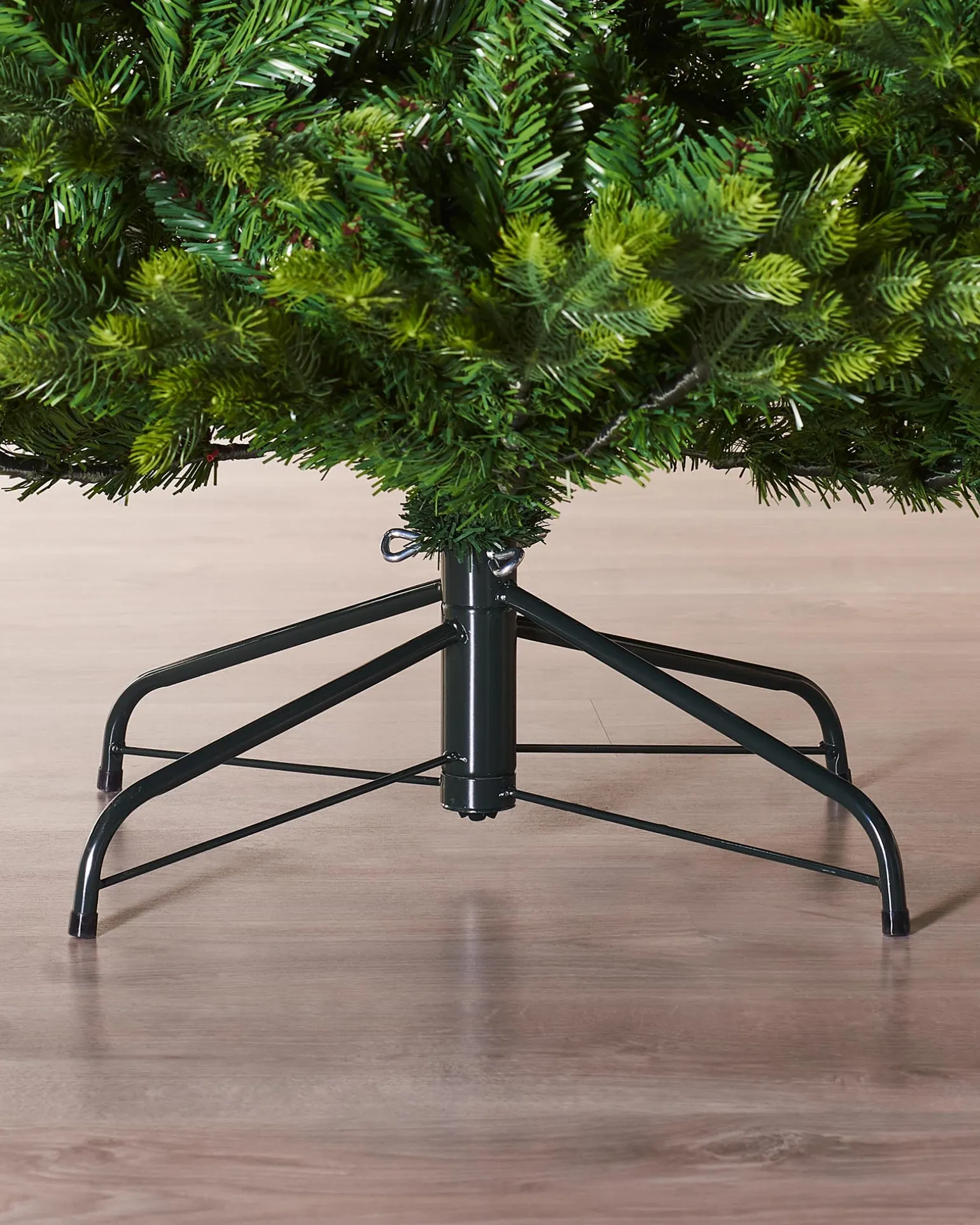 Regent Pine Mixed Tip Christmas Tree, 7 Ft