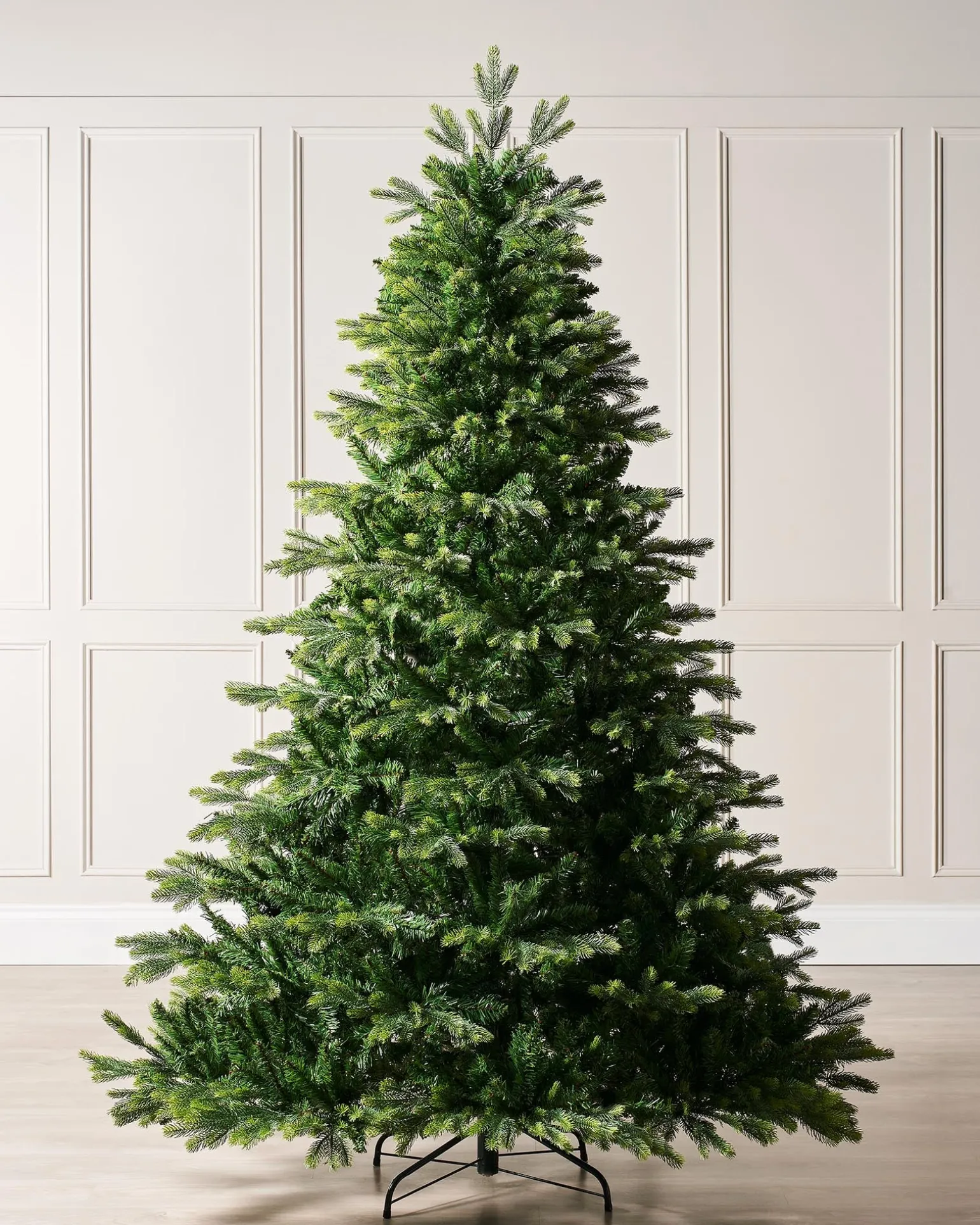 Regent Pine Mixed Tip Christmas Tree, 7 Ft