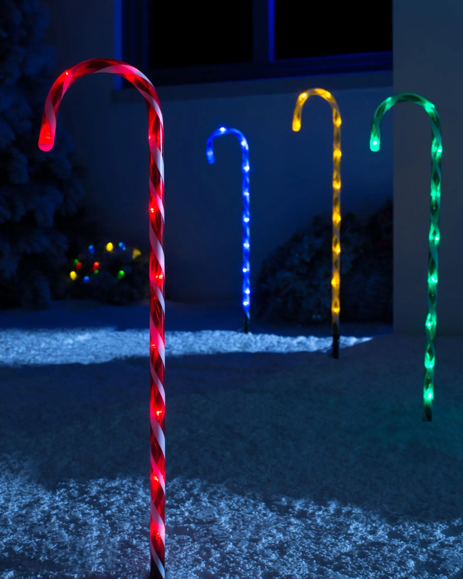 Set Of 4 Connectable Candy Cane Pathway Lights, 75 Cm