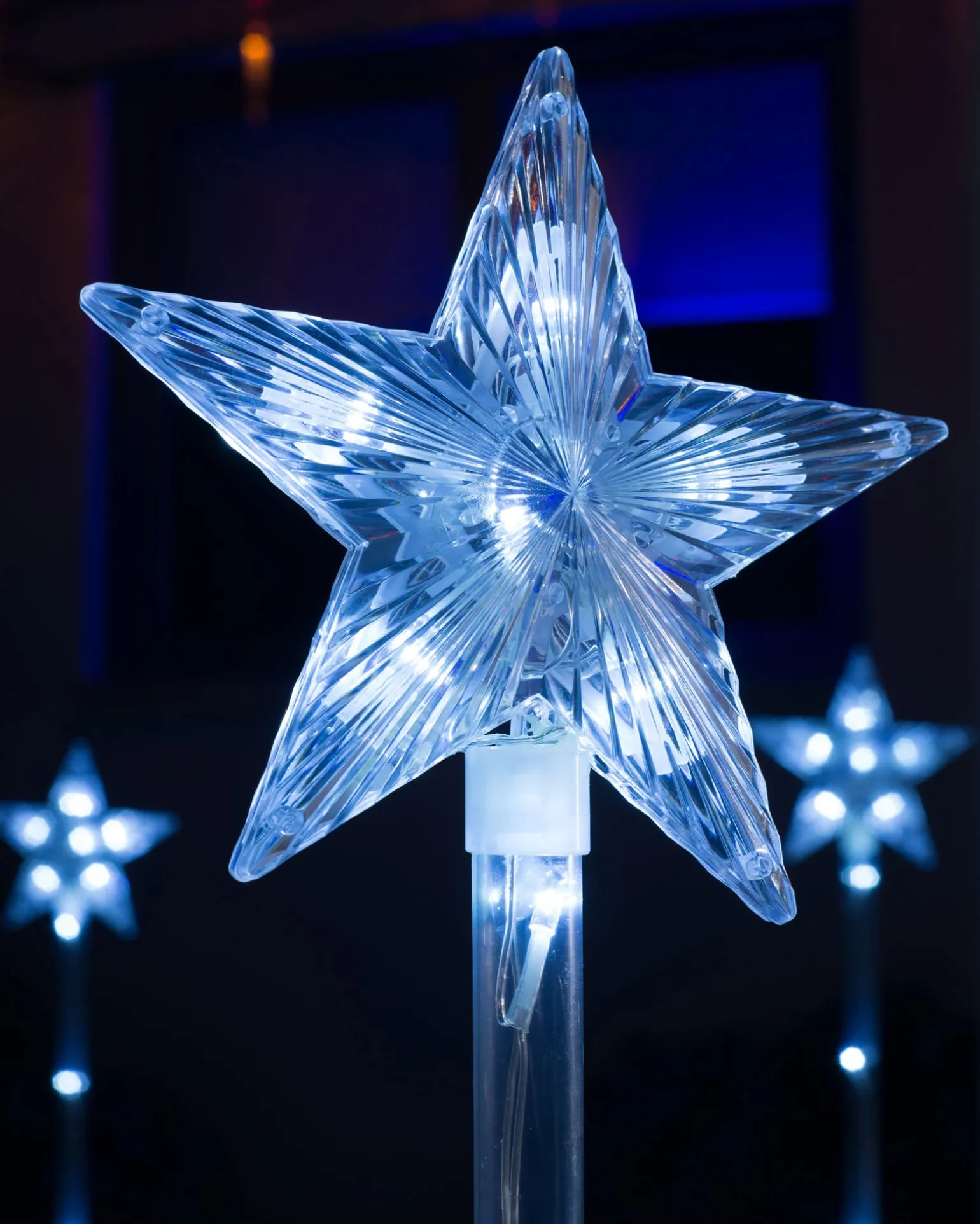 Set Of 4 Connectable Star Pathway Stake Lights, Bright White, 77 Cm