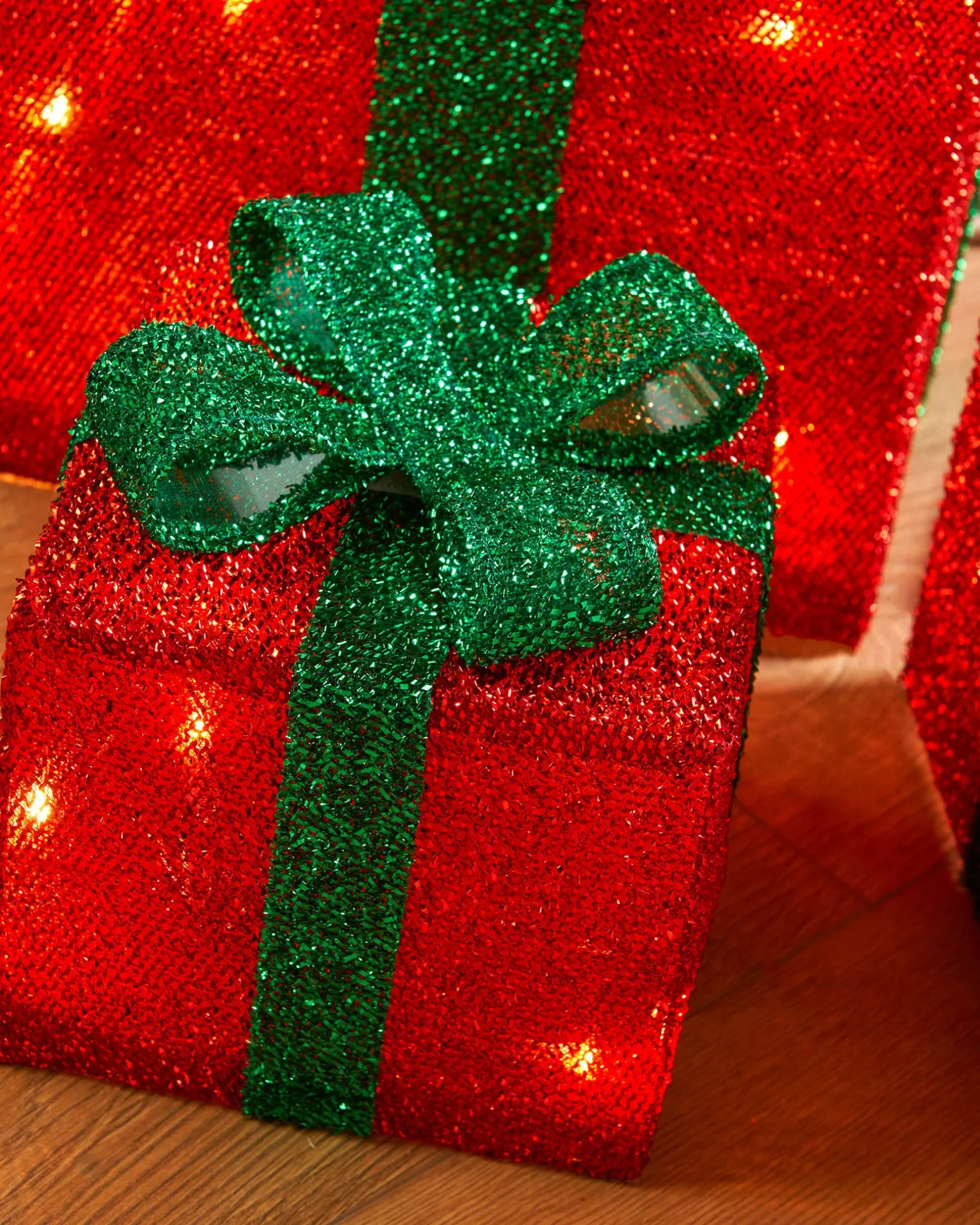 Set Of 3 Pre-Lit Gift Box Silhouettes, Red, 26 Cm
