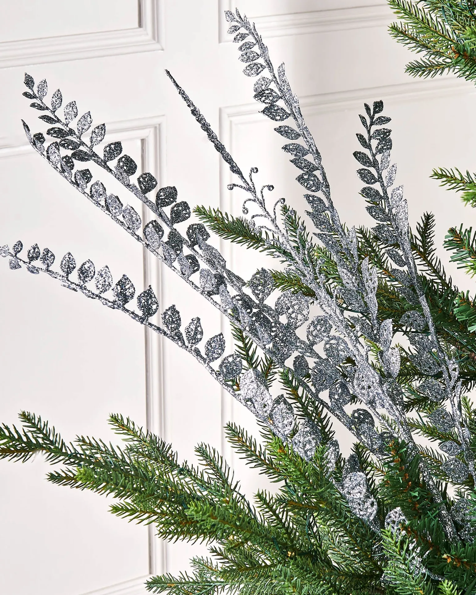 Silver Leaf Christmas Tree Spray, 84 Cm