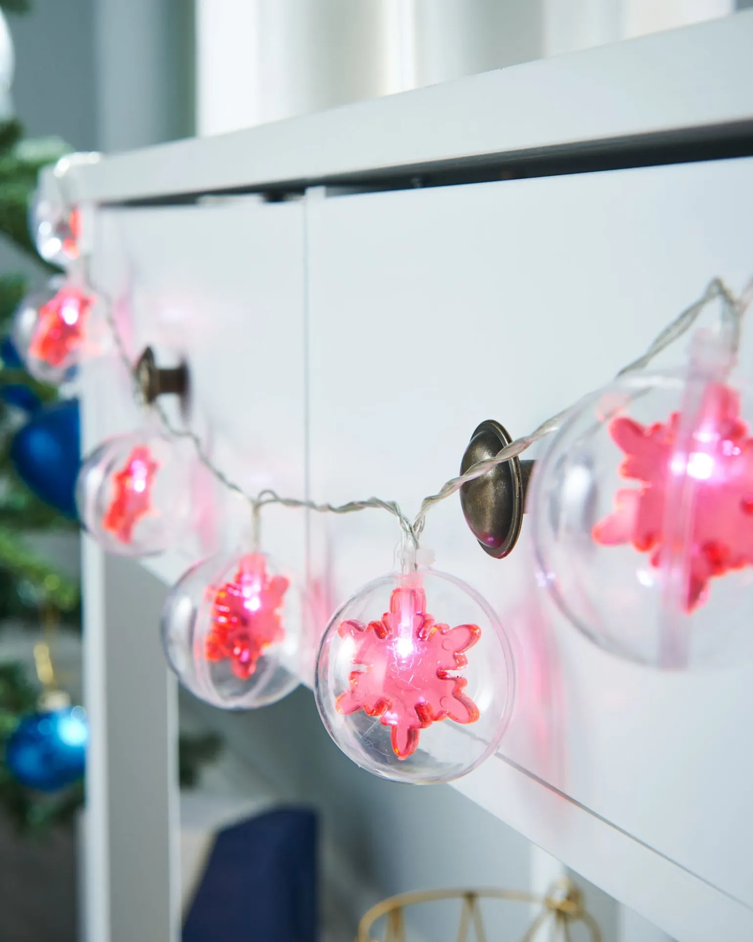 Snowflake Bauble LED Light String, Red, 1.8 M